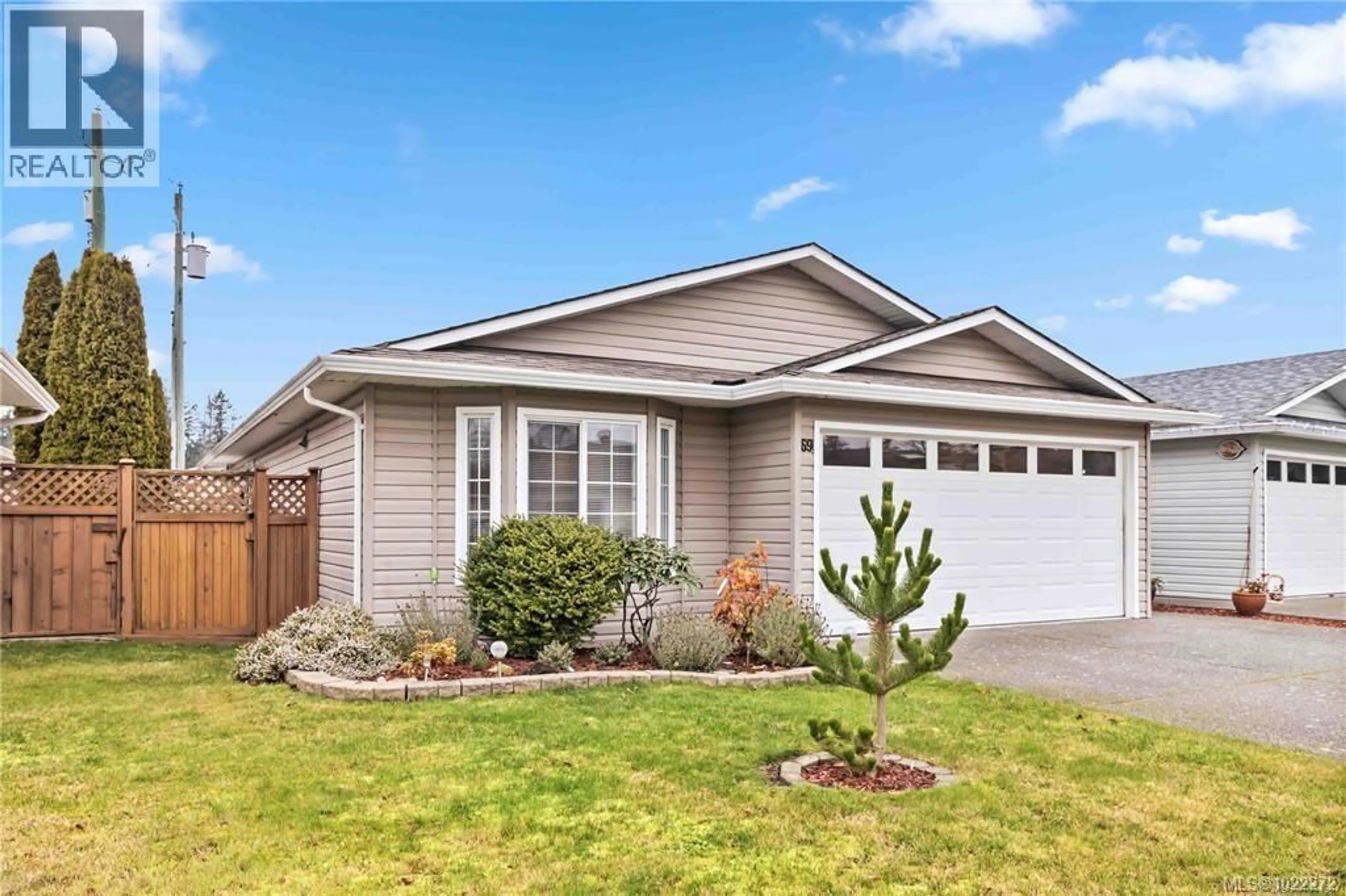 Home with vinyl exterior material, street for 69 - 7570 TETAYUT ROAD, Central Saanich British Columbia V8M2H4