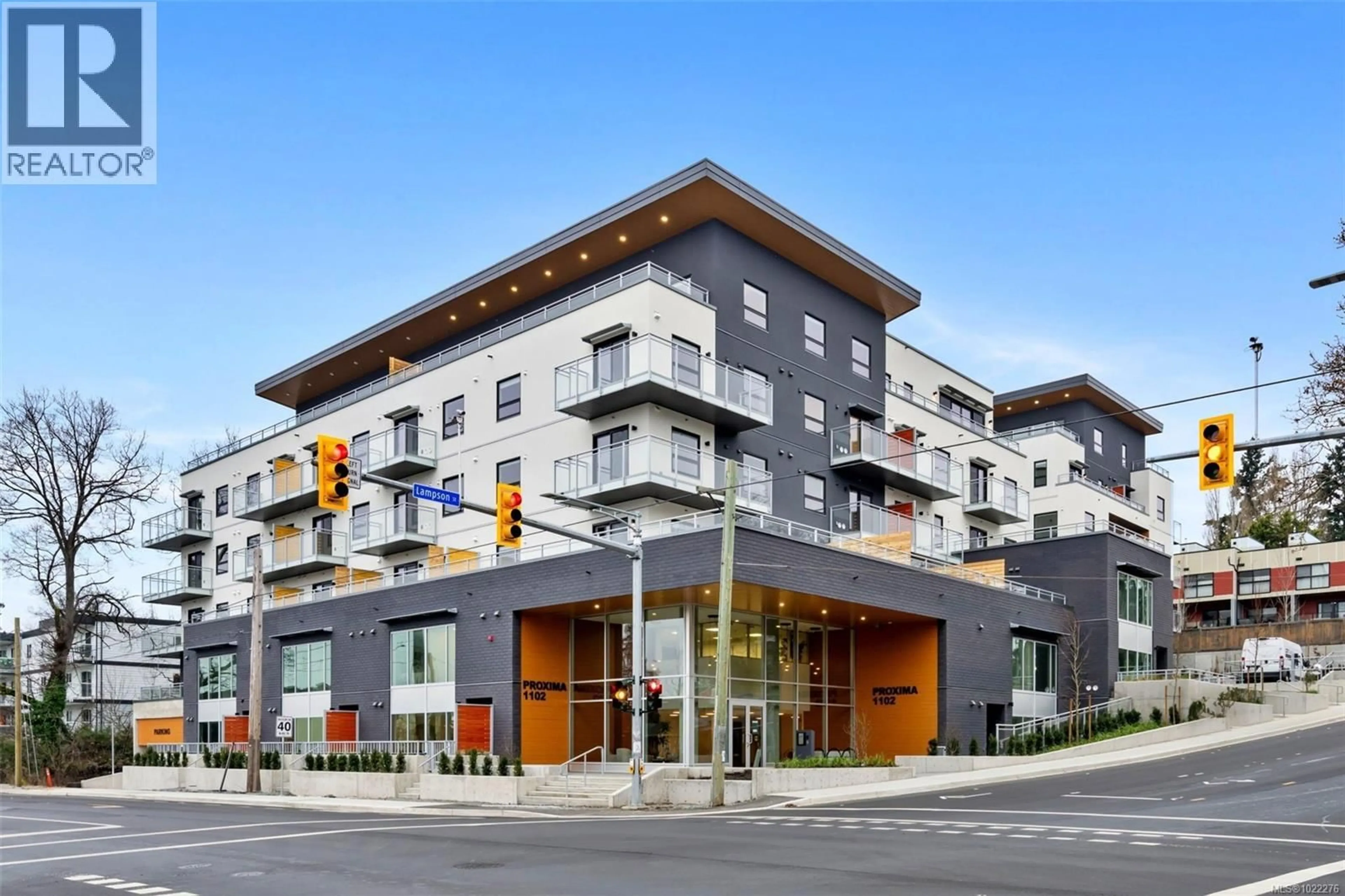 Patio, building for 208 - 610 LAMPSON ROAD, Esquimalt British Columbia V9A0L3