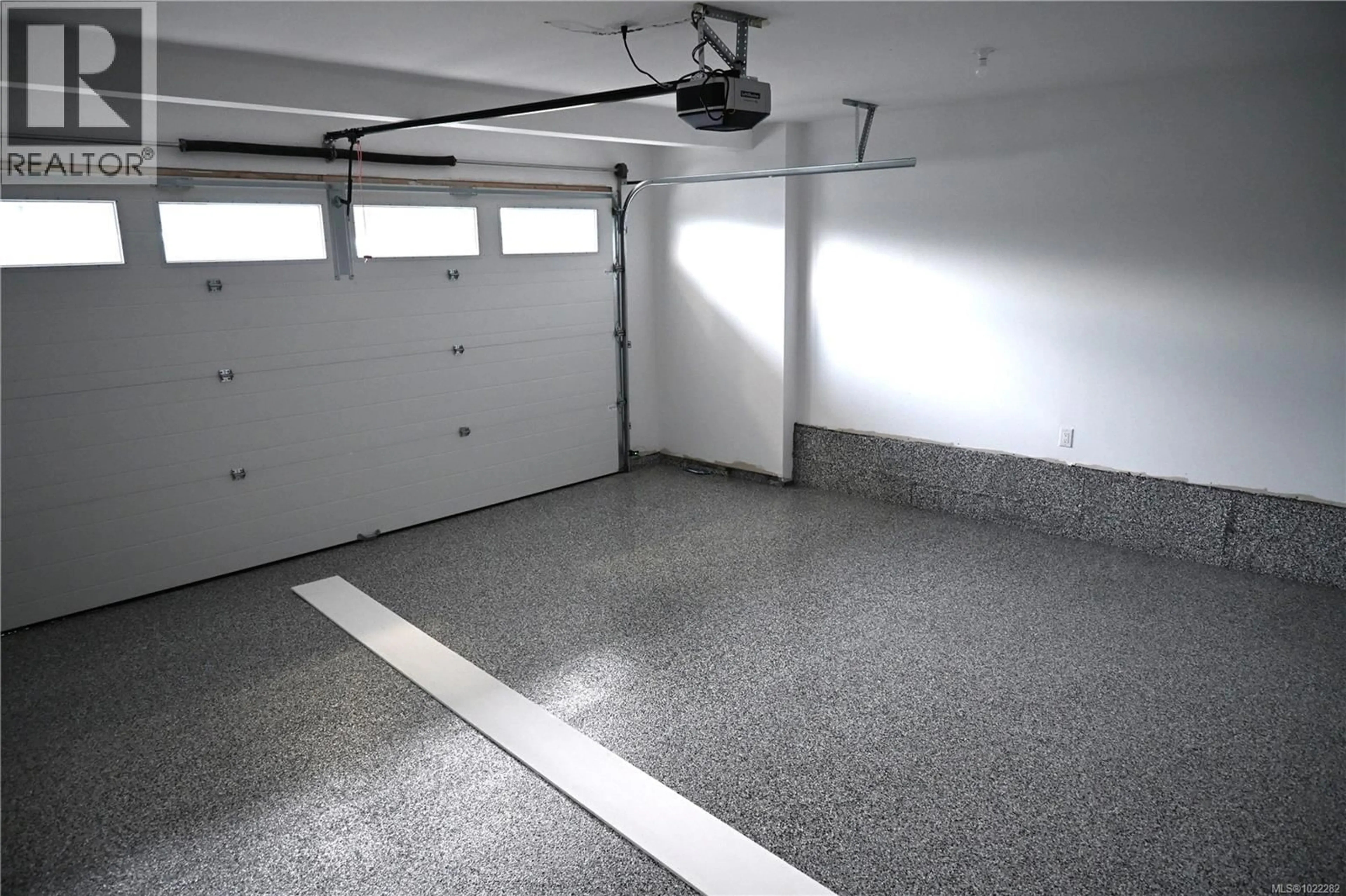 Indoor garage for 610 ROTAYO ROAD, Nanaimo British Columbia V9R3T3