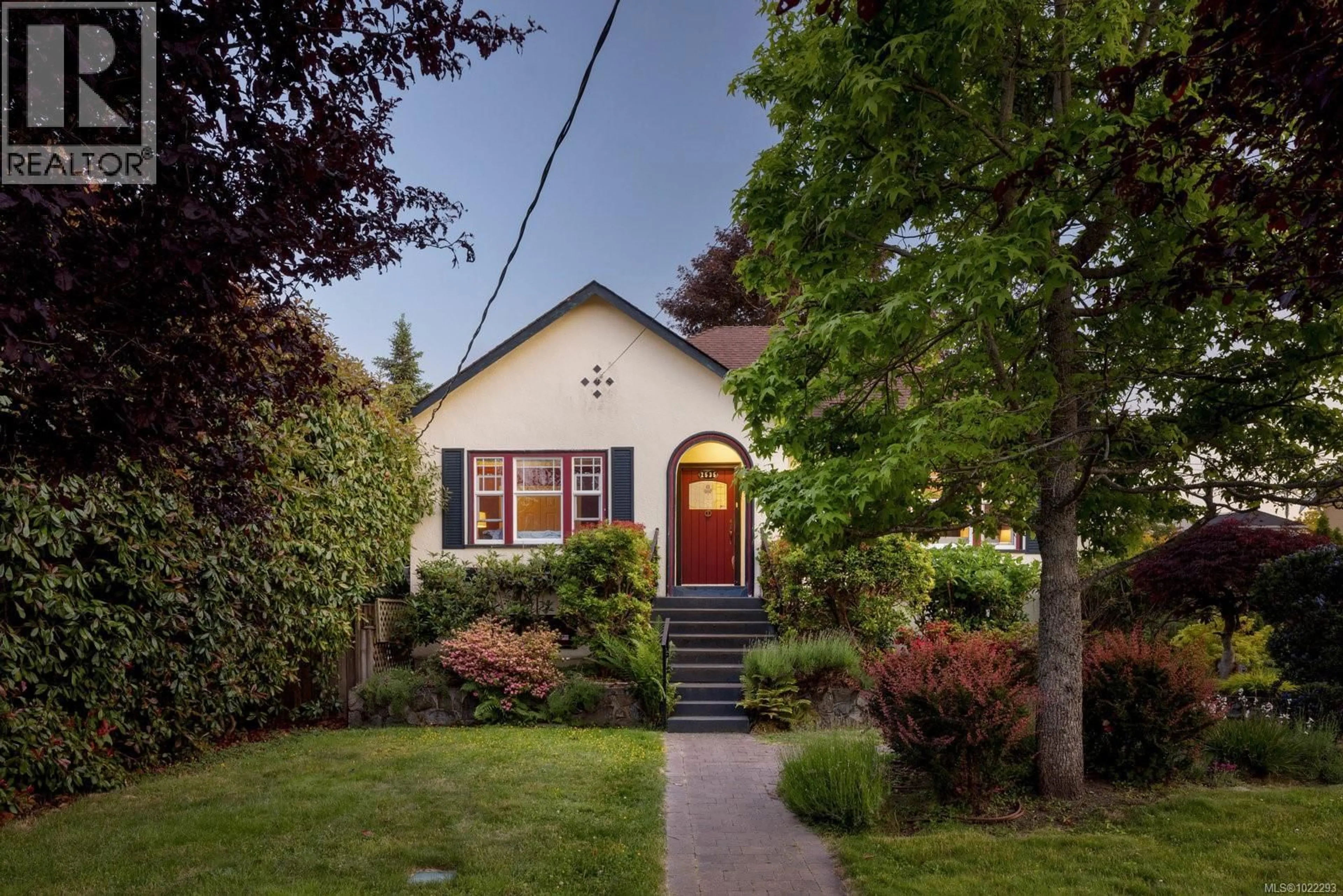 Unknown for 2535 DALHOUSIE STREET, Oak Bay British Columbia V8R2H8