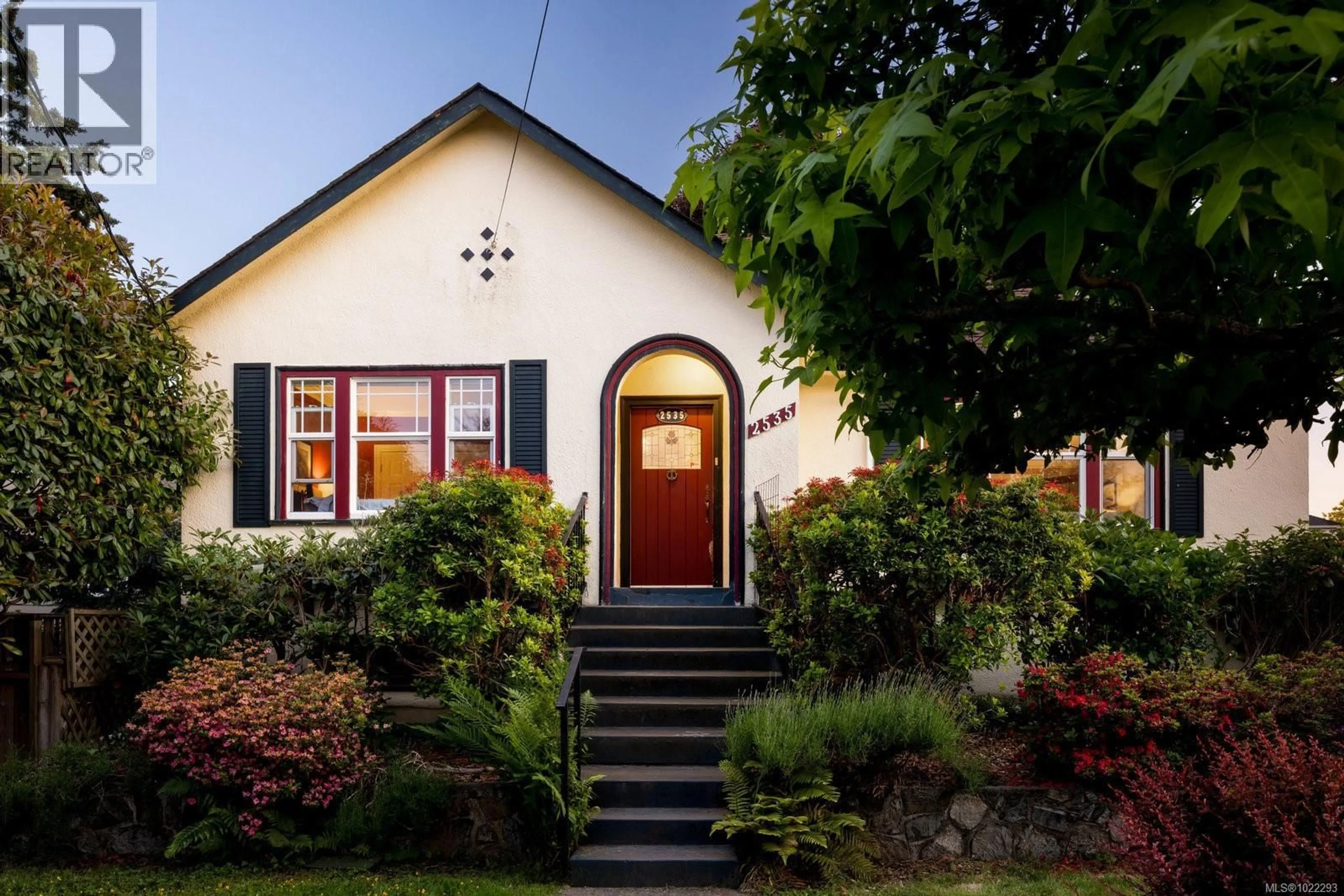 Unknown for 2535 DALHOUSIE STREET, Oak Bay British Columbia V8R2H8