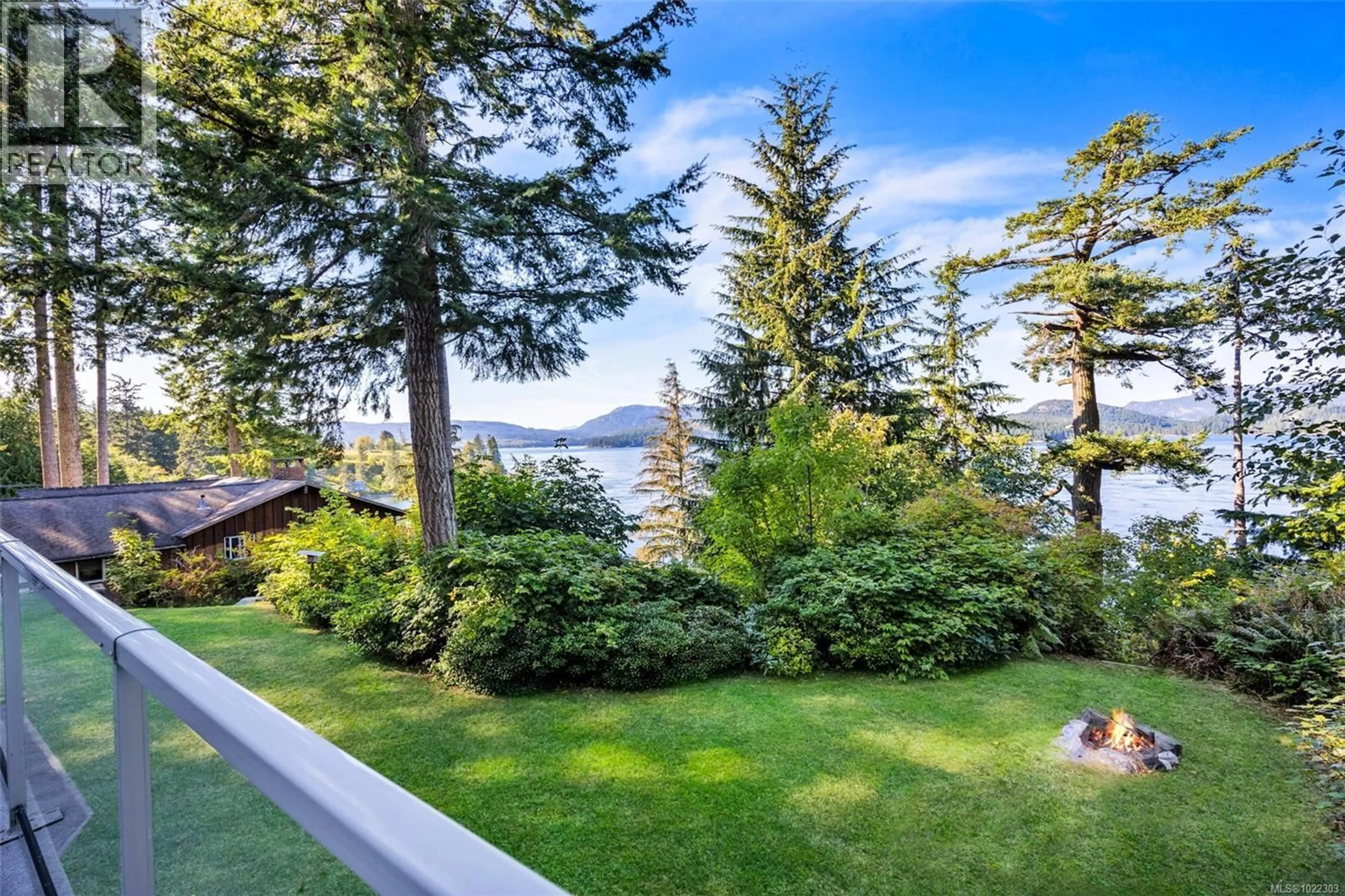 Patio, water/lake/river/ocean view for 5898 RACE POINT ROAD, Campbell River British Columbia V9H1N7