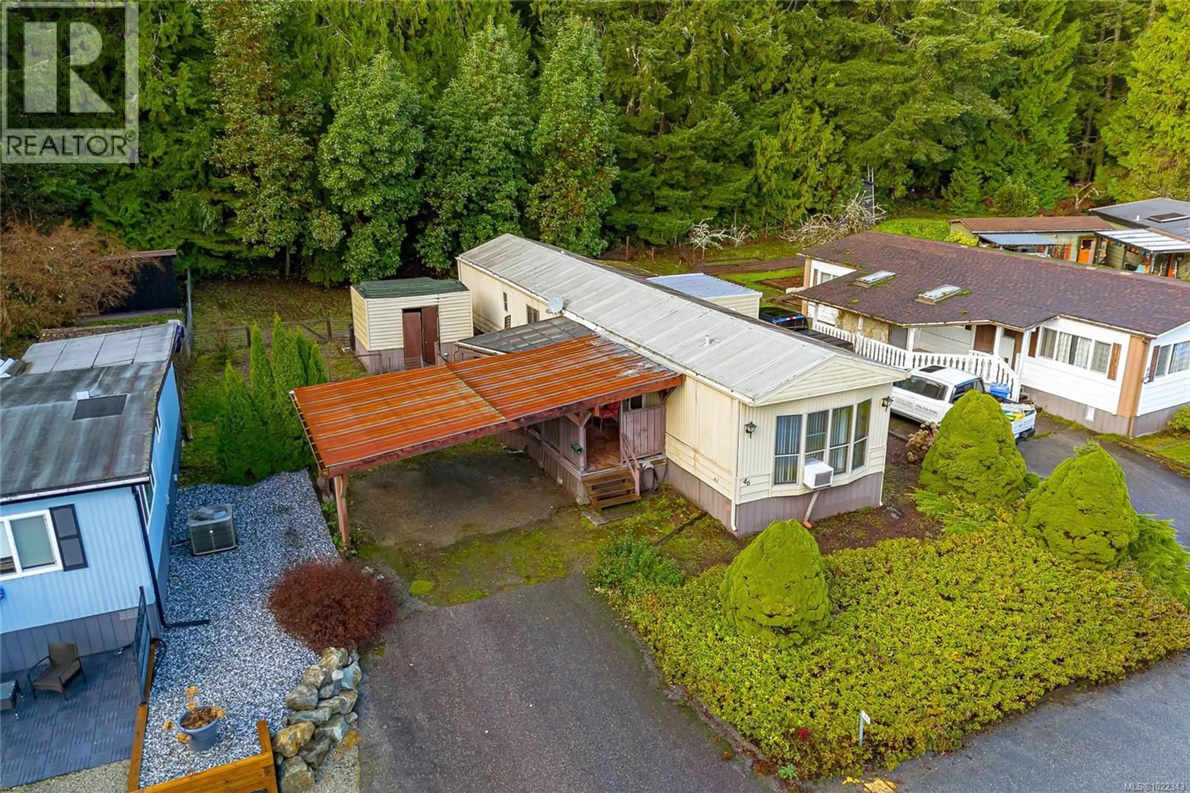 A pic from outside/outdoor area/front of a property/back of a property/a pic from drone, unknown for 46 - 3640 TRANS CANADA HIGHWAY, Cobble Hill British Columbia V8H0A2