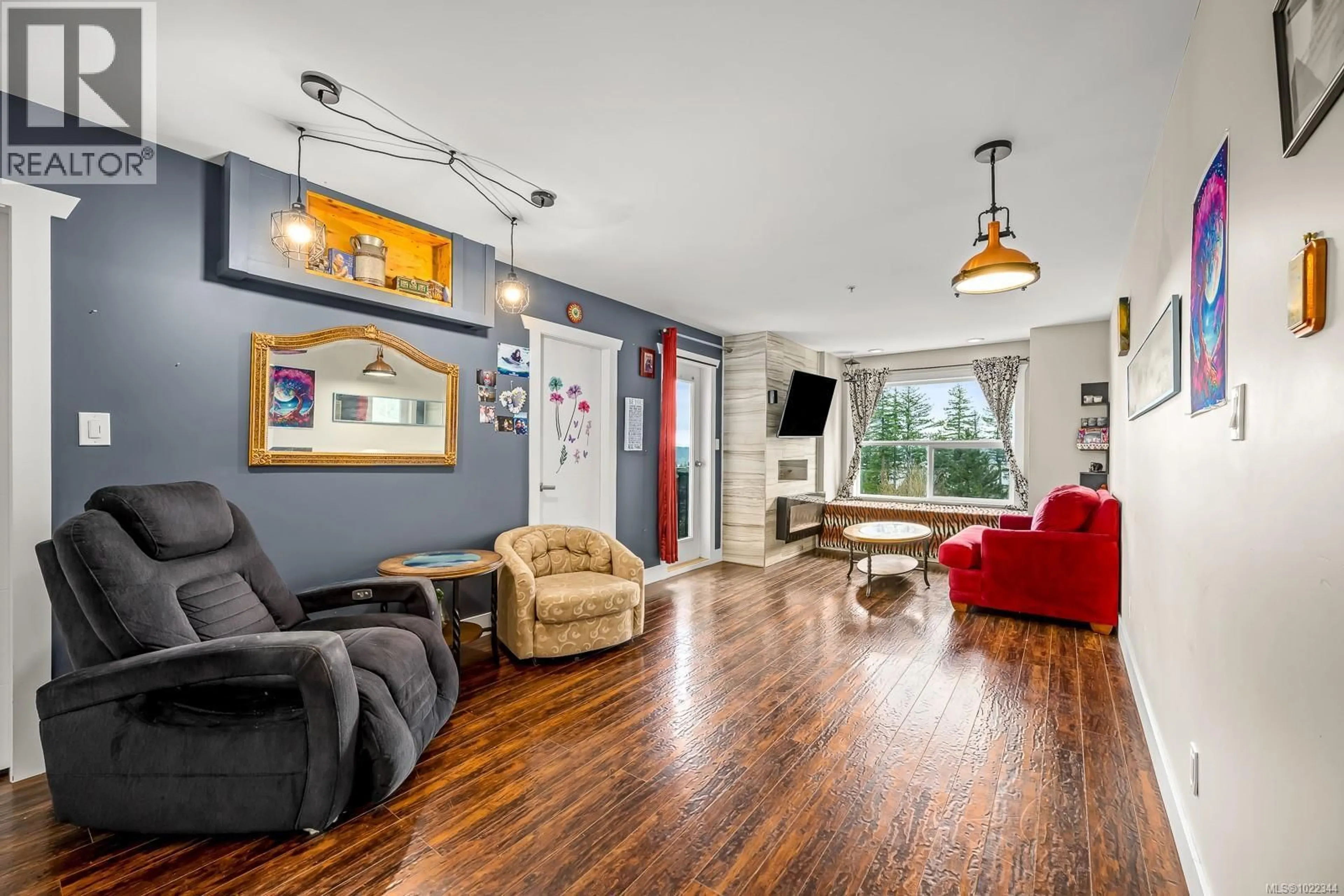 Living room with furniture, unknown for 409 - 282 BIRCH STREET, Campbell River British Columbia V9W2S3