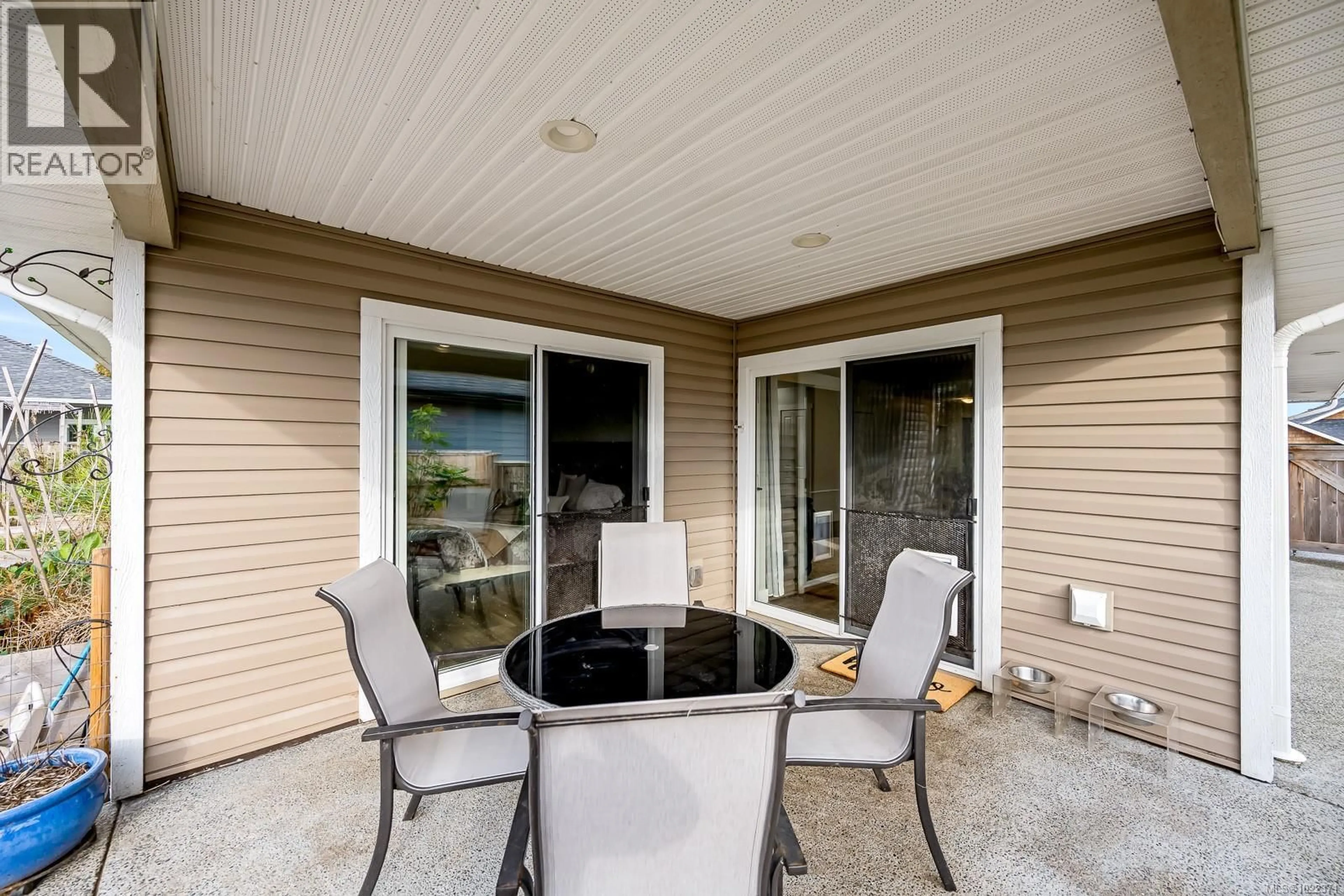 Patio, water/lake/river/ocean view for 279 MICHIGAN DRIVE, Campbell River British Columbia V9H0C7