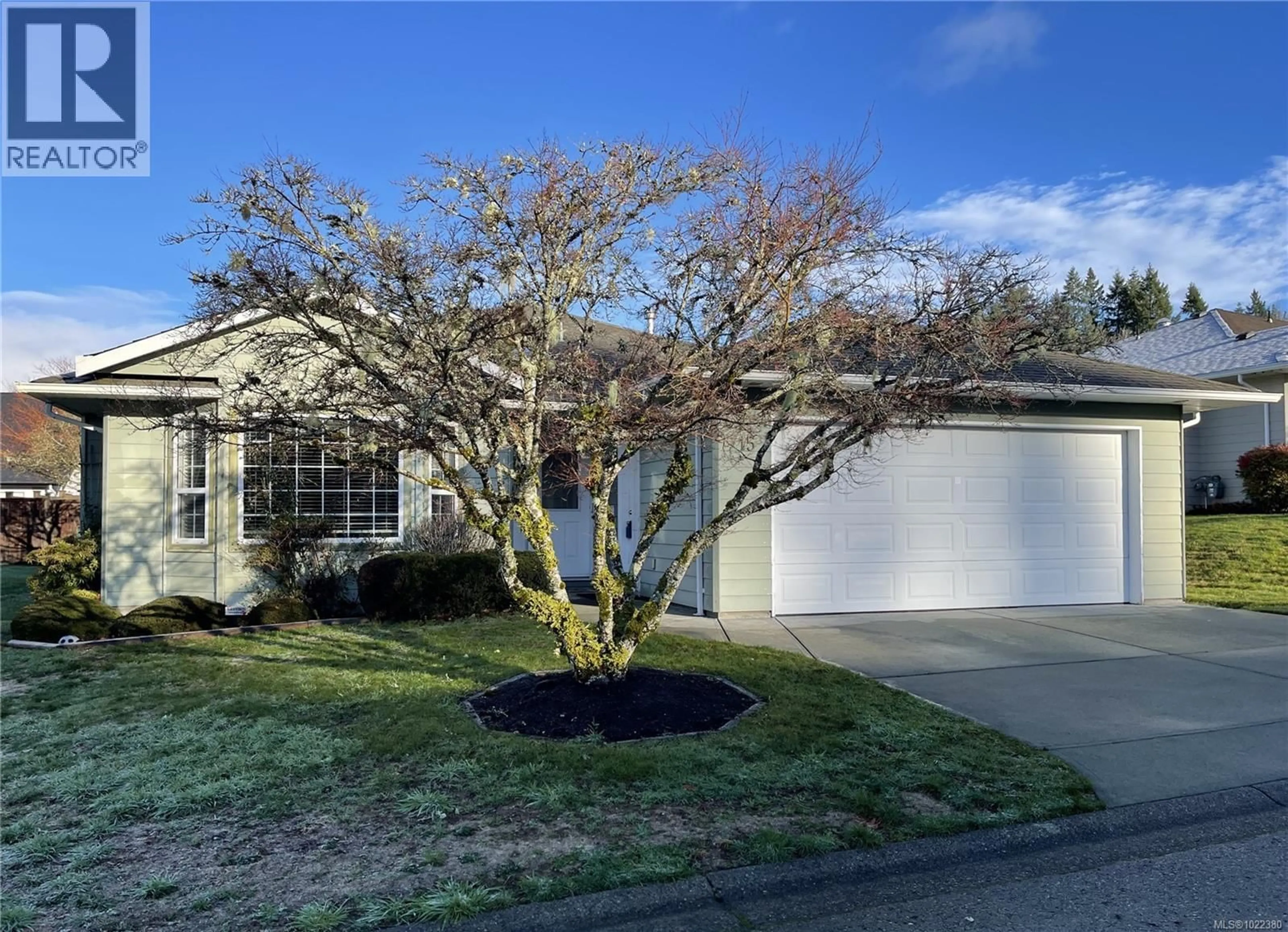 Home with vinyl exterior material, street for 15 - 3535 BURDE STREET, Port Alberni British Columbia V9Y8H3