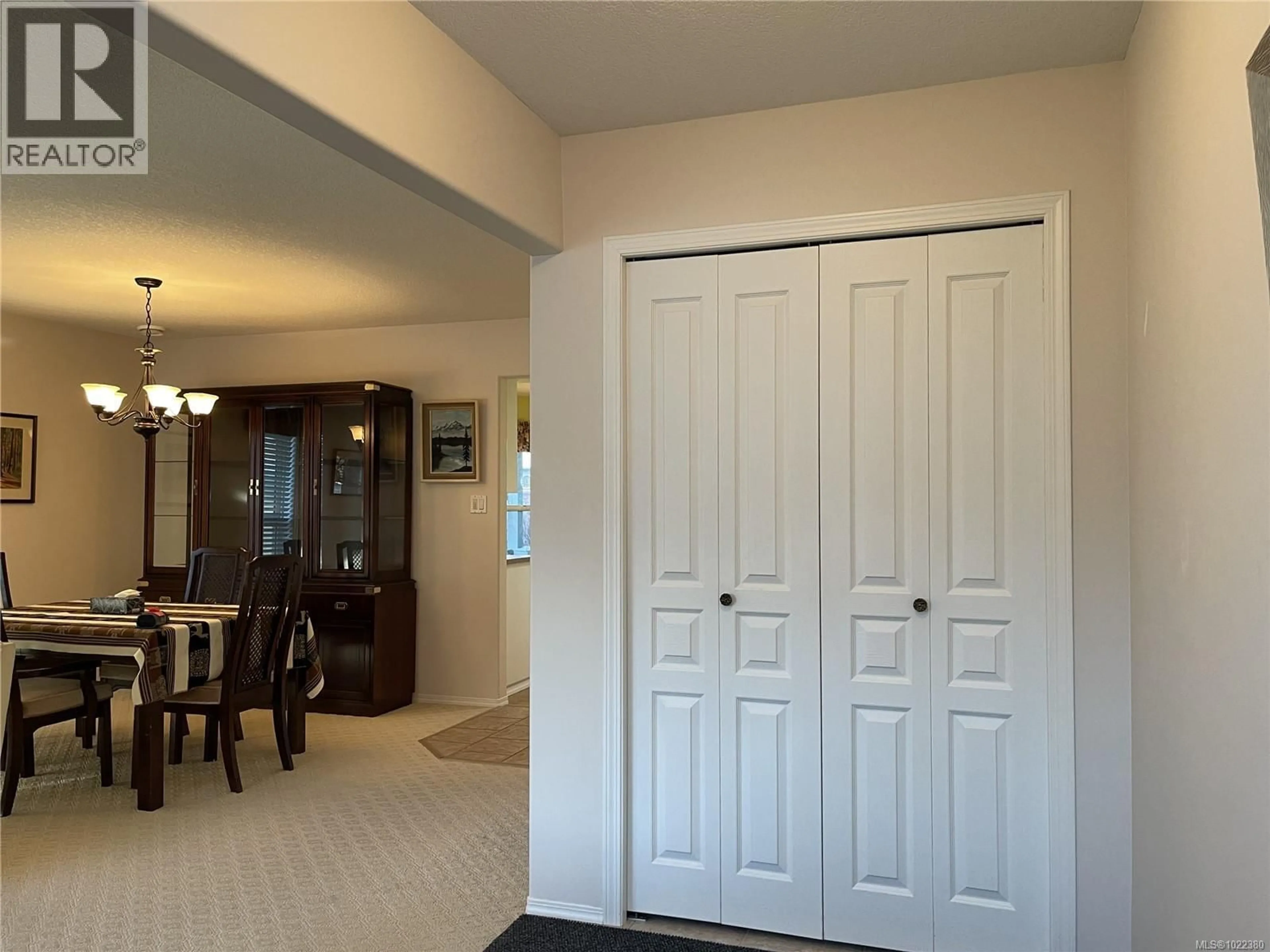 Indoor entryway for 15 - 3535 BURDE STREET, Port Alberni British Columbia V9Y8H3