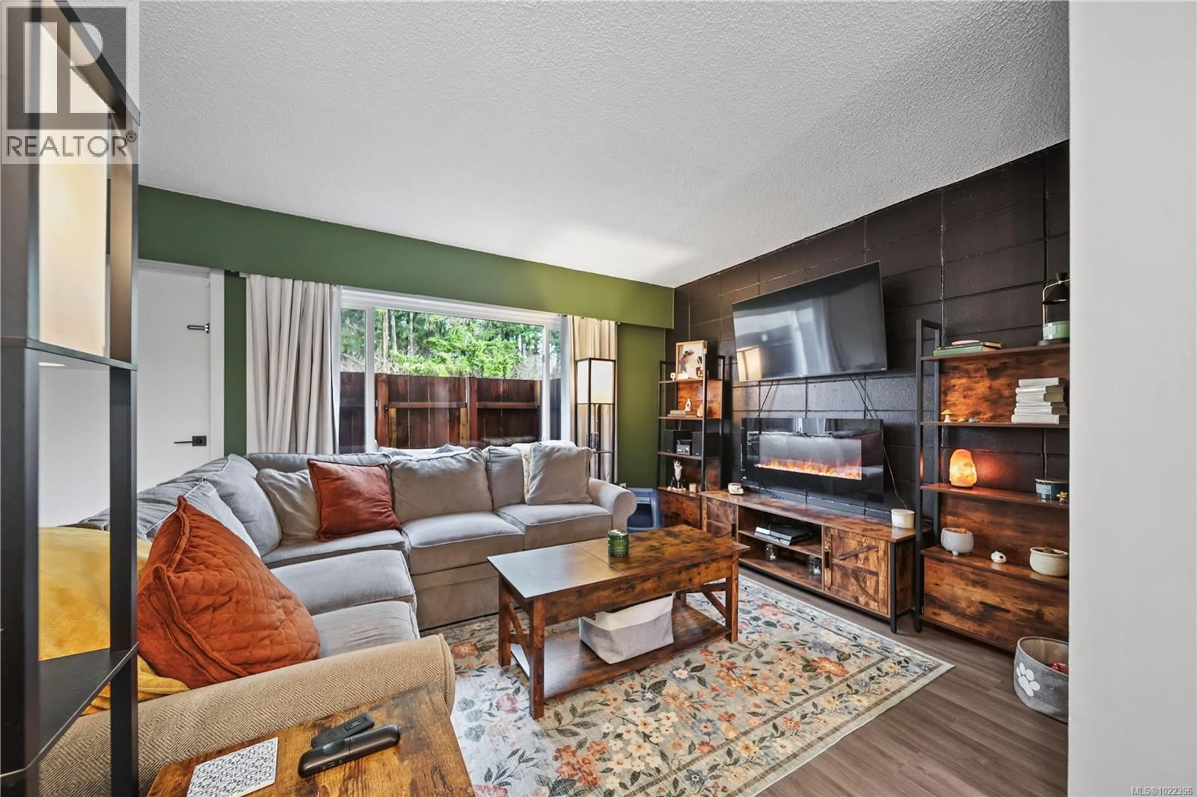 Living room with furniture, unknown for 43 - 4110 KENDALL AVENUE, Port Alberni British Columbia V9Y5J1