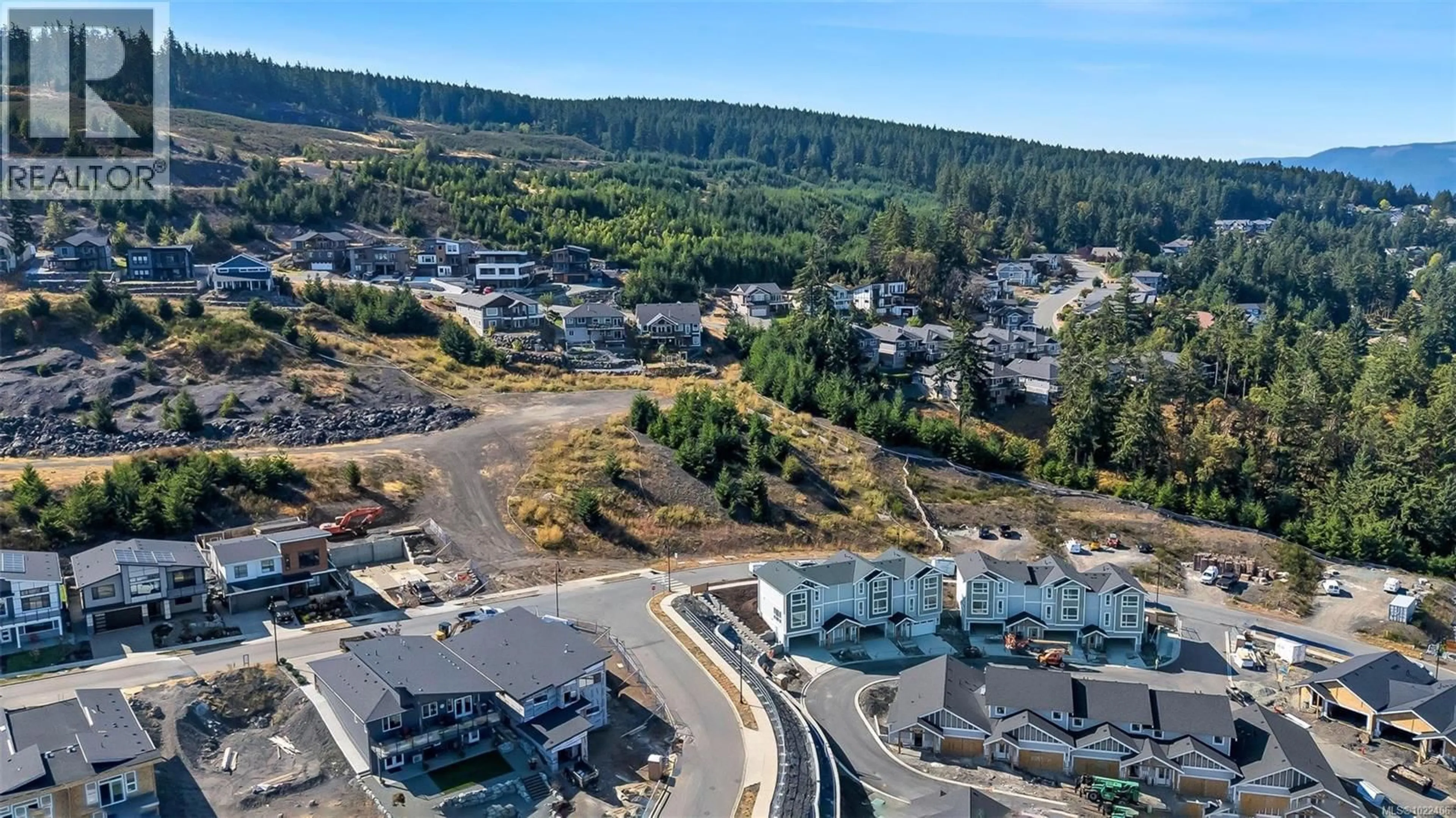 A pic from outside/outdoor area/front of a property/back of a property/a pic from drone, mountain view for 3229 WOODRUSH DRIVE, Duncan British Columbia V9L0J9