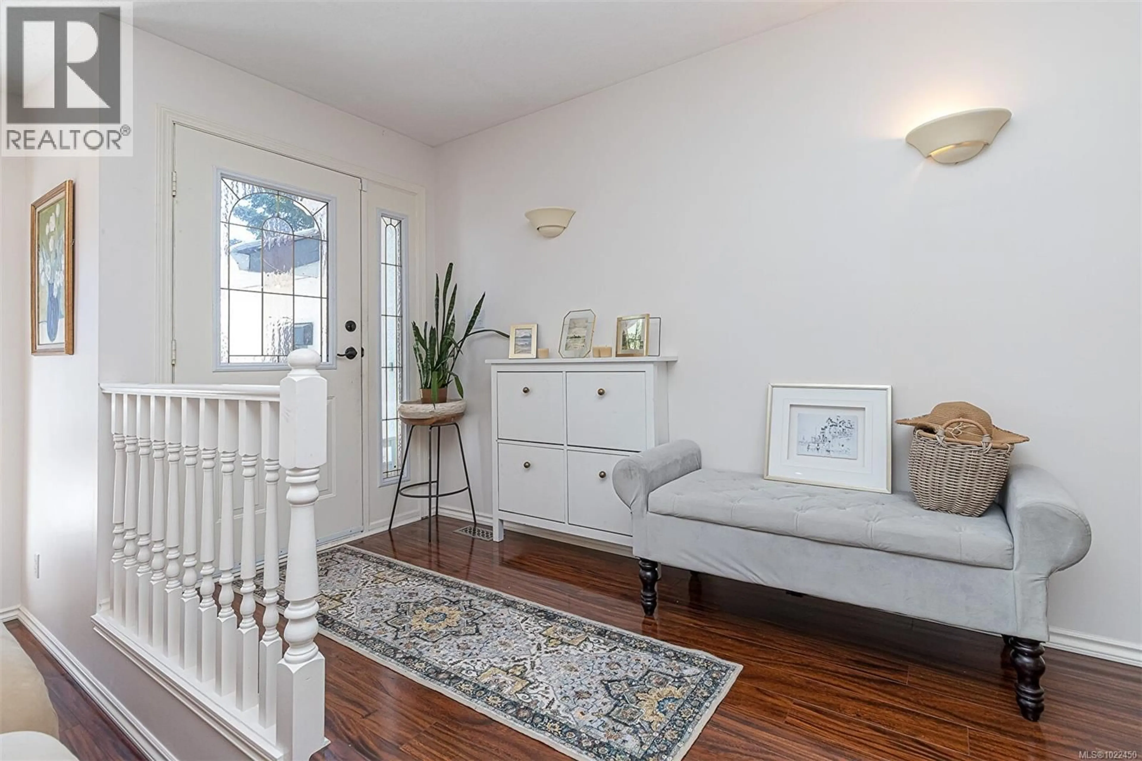 Indoor entryway for 2619 CRYSTALVIEW DRIVE, Langford British Columbia V9B5W5