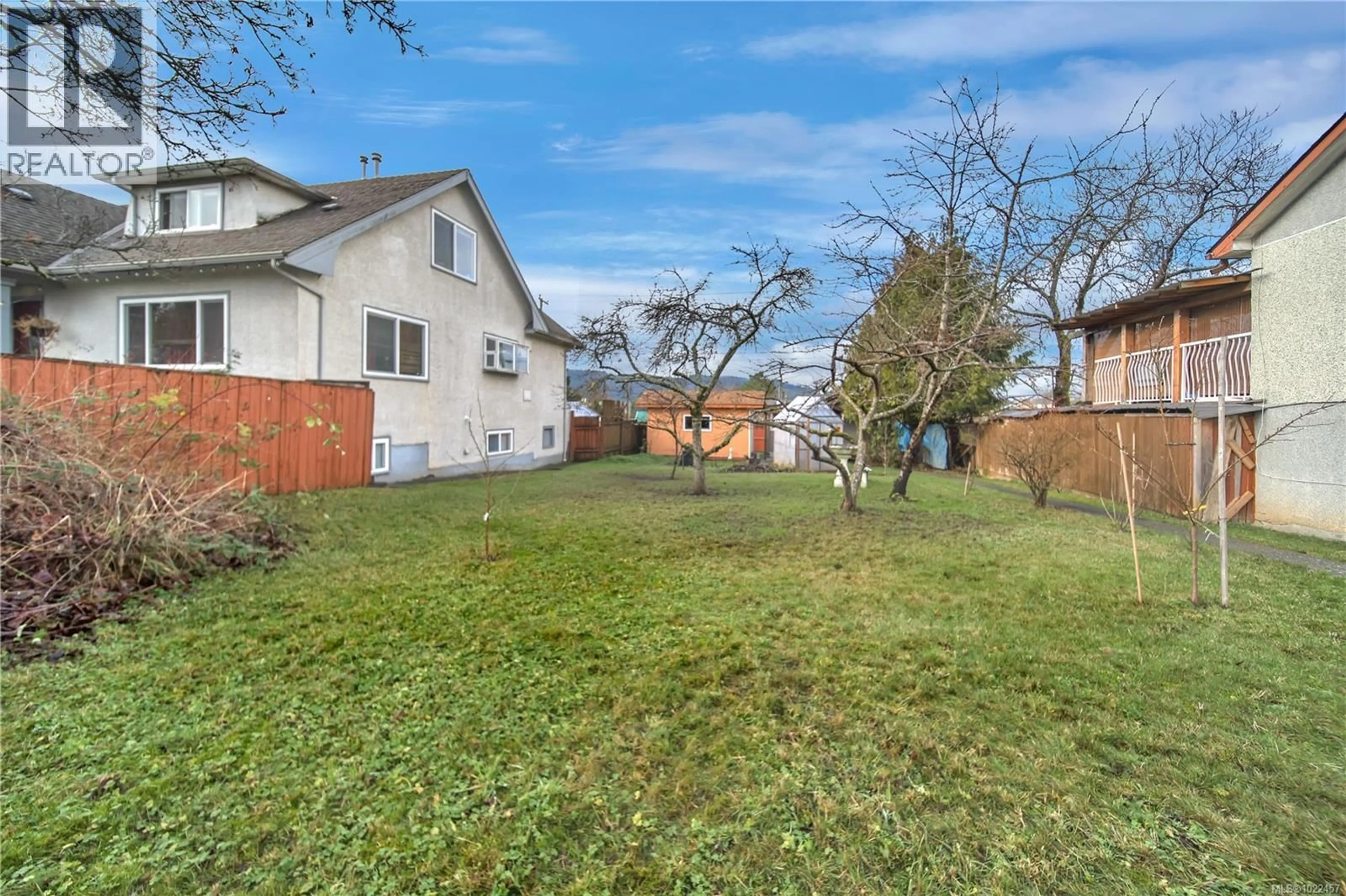 Patio, street for 3638 6TH AVENUE, Port Alberni British Columbia V9Y4L8