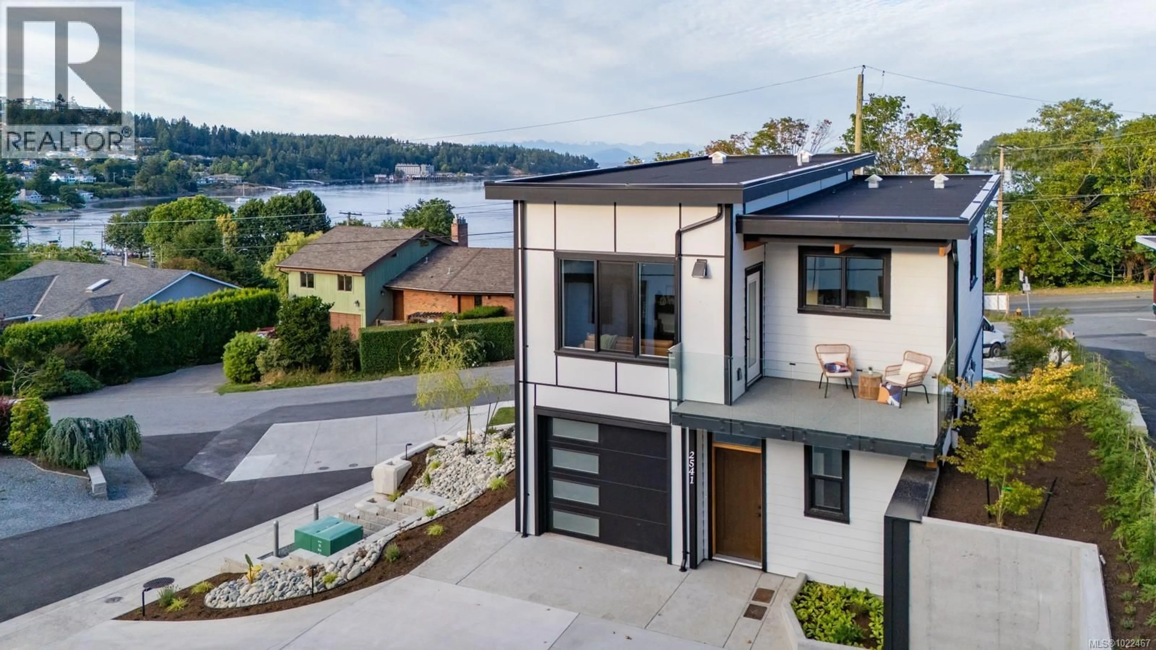 Home with brick exterior material, water/lake/river/ocean view for 2541 DOCTORS ROAD, Nanaimo British Columbia V9S3V4