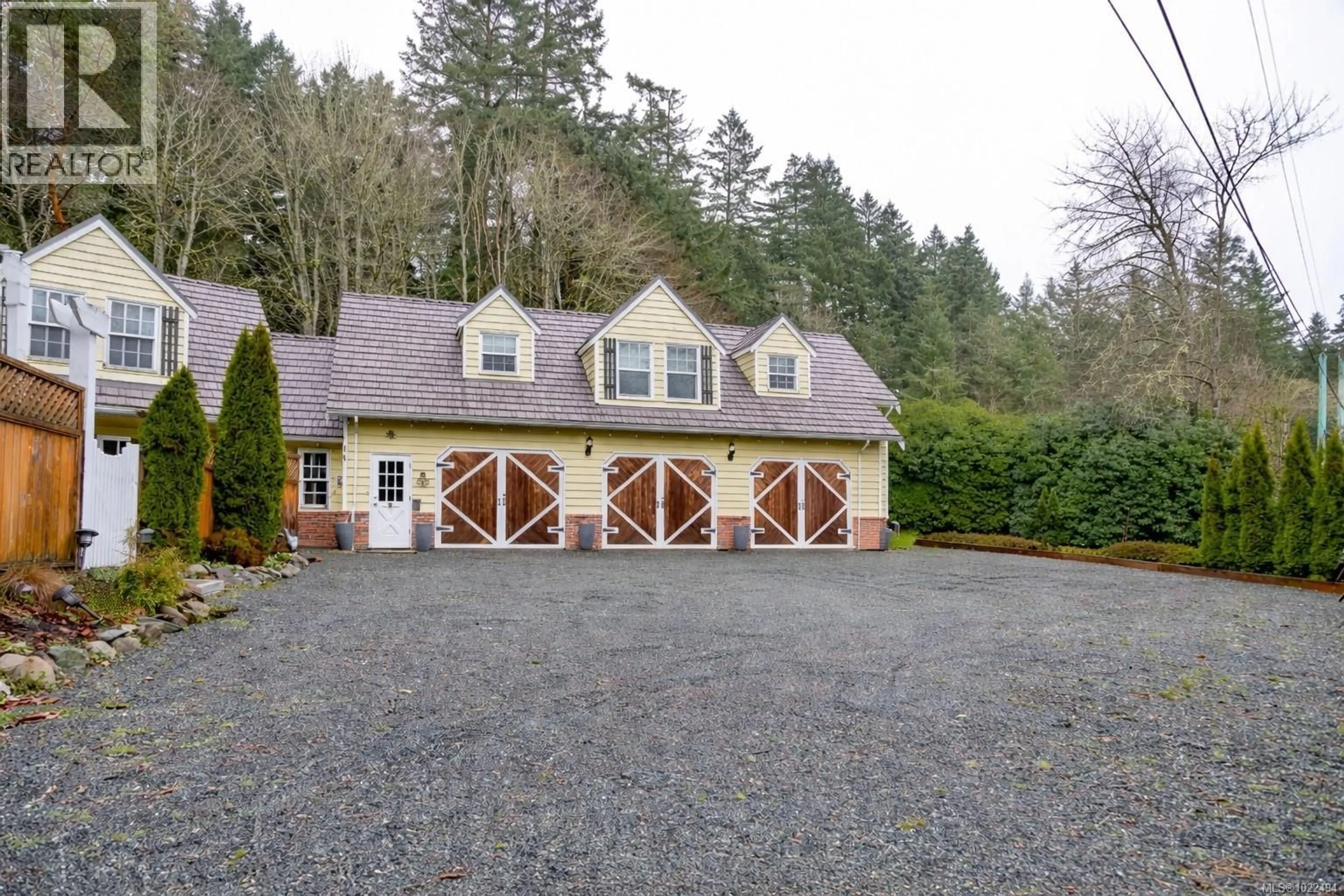 Indoor garage for 1208 TATLOW ROAD, North Saanich British Columbia V8L5P3