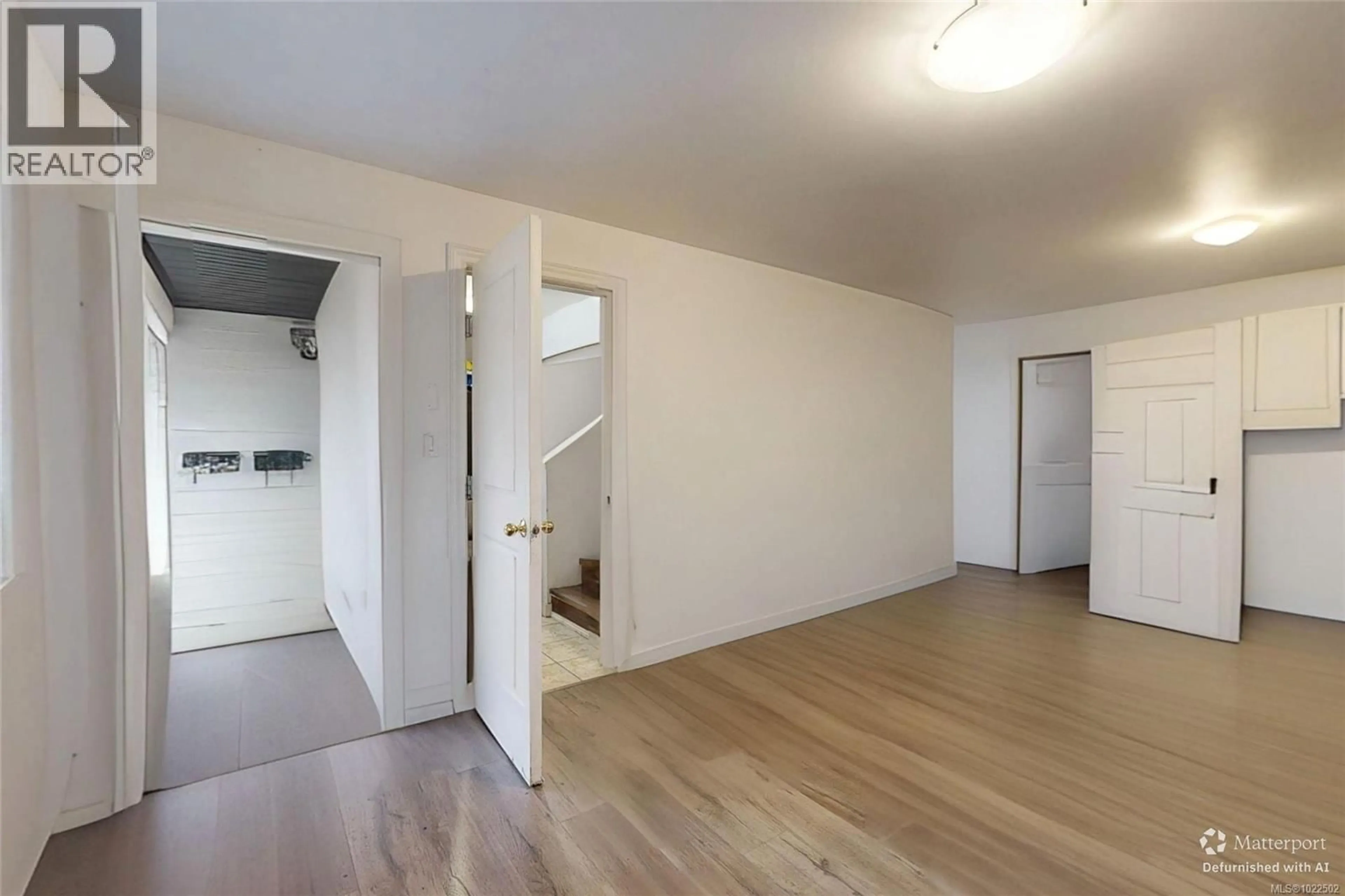 A pic of a room for 2509 GRAHAM STREET, Victoria British Columbia V8T3Y6