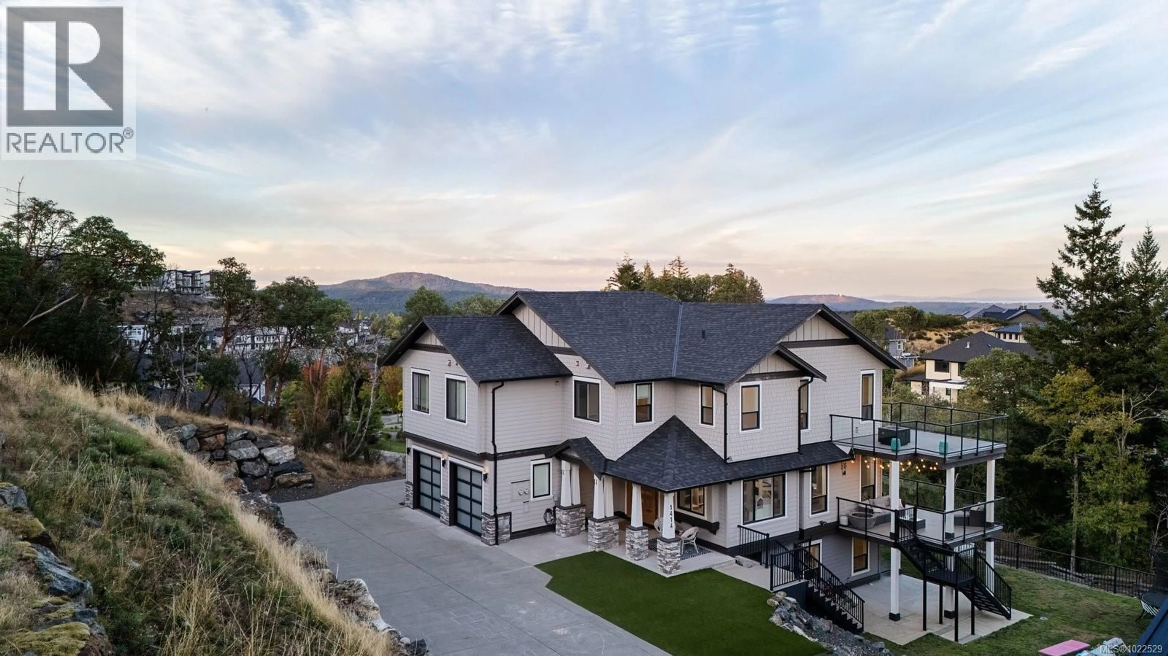 A pic from outside/outdoor area/front of a property/back of a property/a pic from drone, mountain view for 1414 GRAND FOREST CLOSE, Langford British Columbia V9B0L2