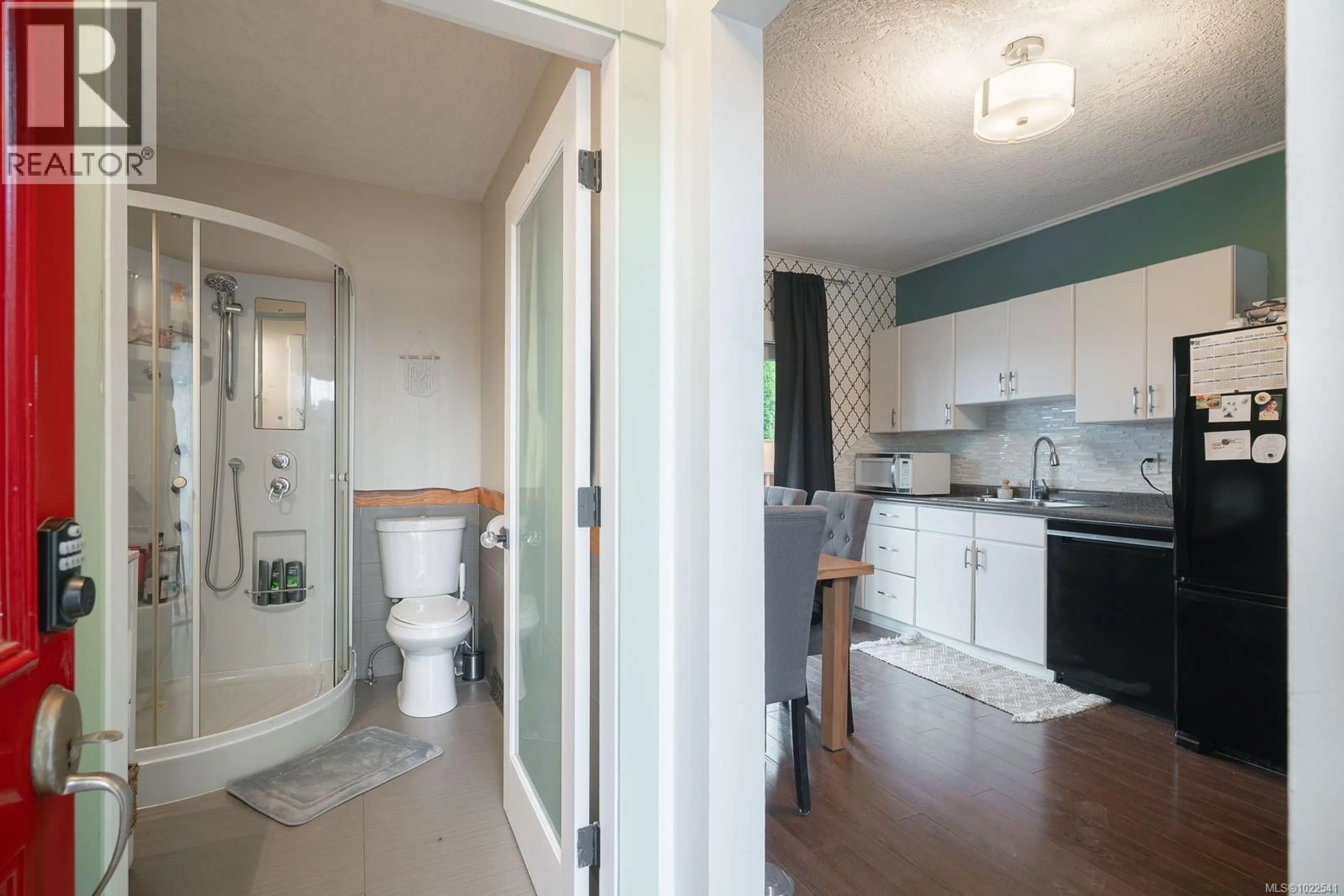 Unknown for A-112 ROBERTS STREET, Ladysmith British Columbia V9G1A3