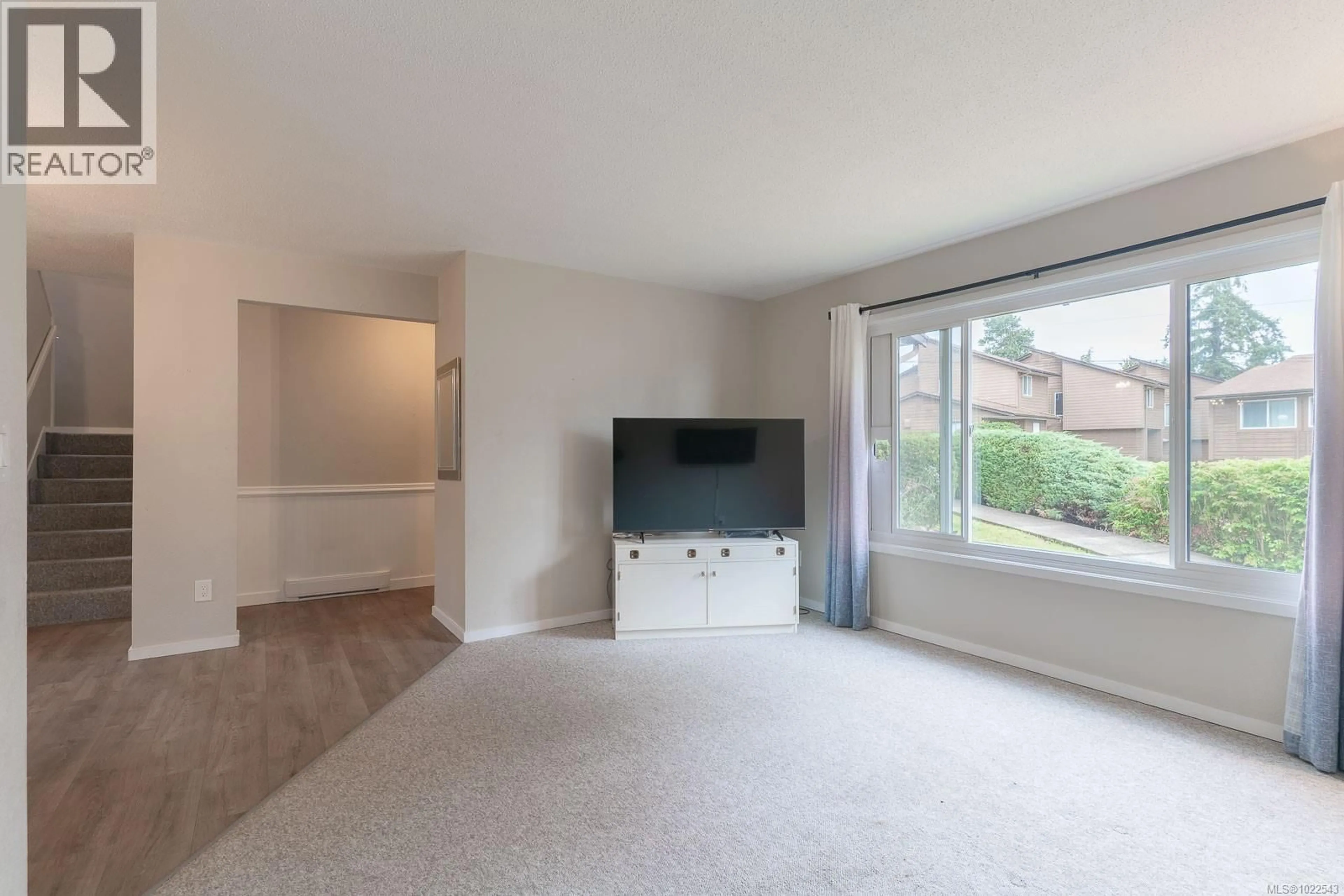 A pic of a room for 10 - 855 HOWARD AVENUE, Nanaimo British Columbia V9R5V4