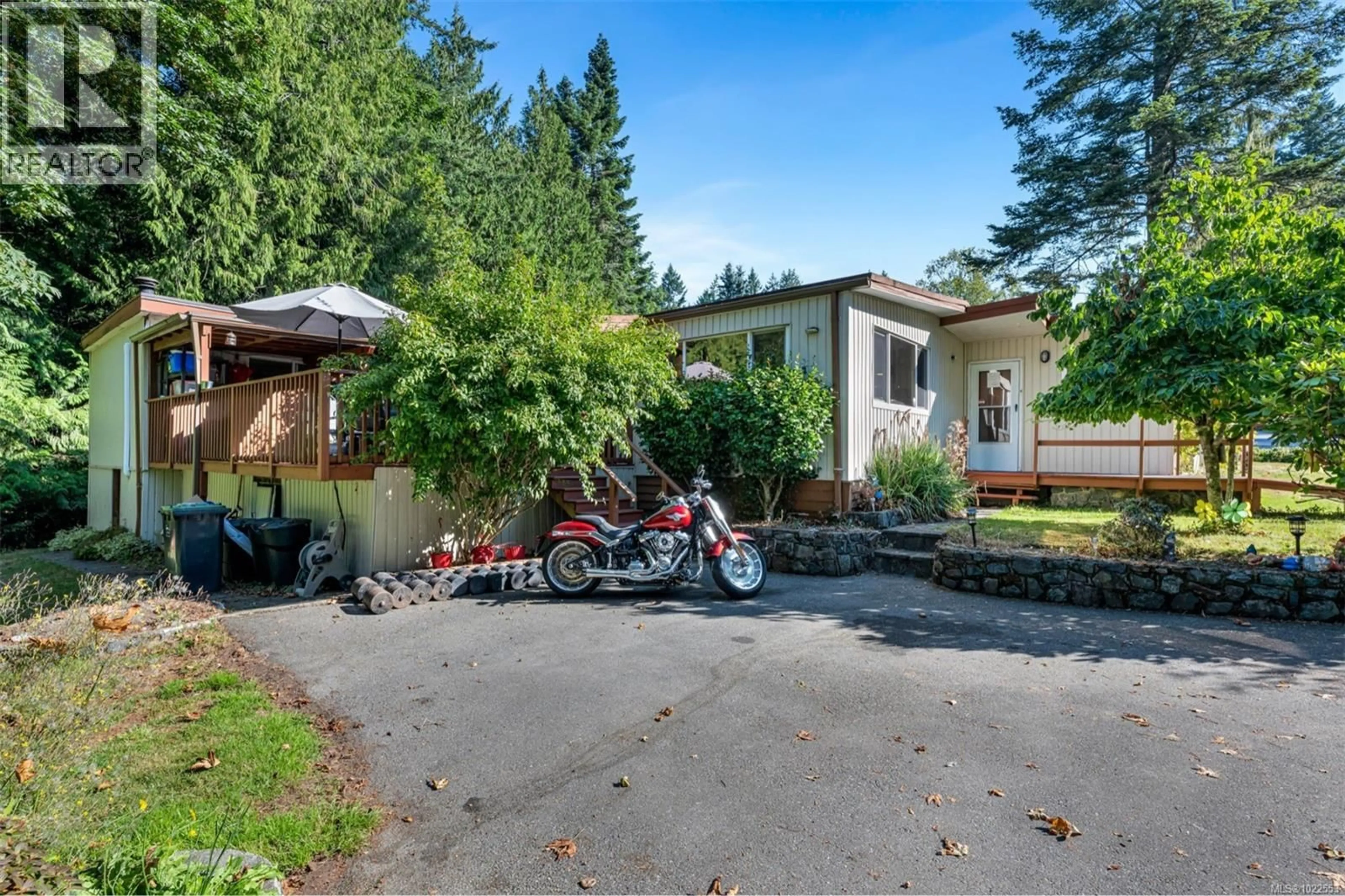 Patio, street for 13 - 5838 BLYTHWOOD ROAD, Sooke British Columbia V9Z1H7