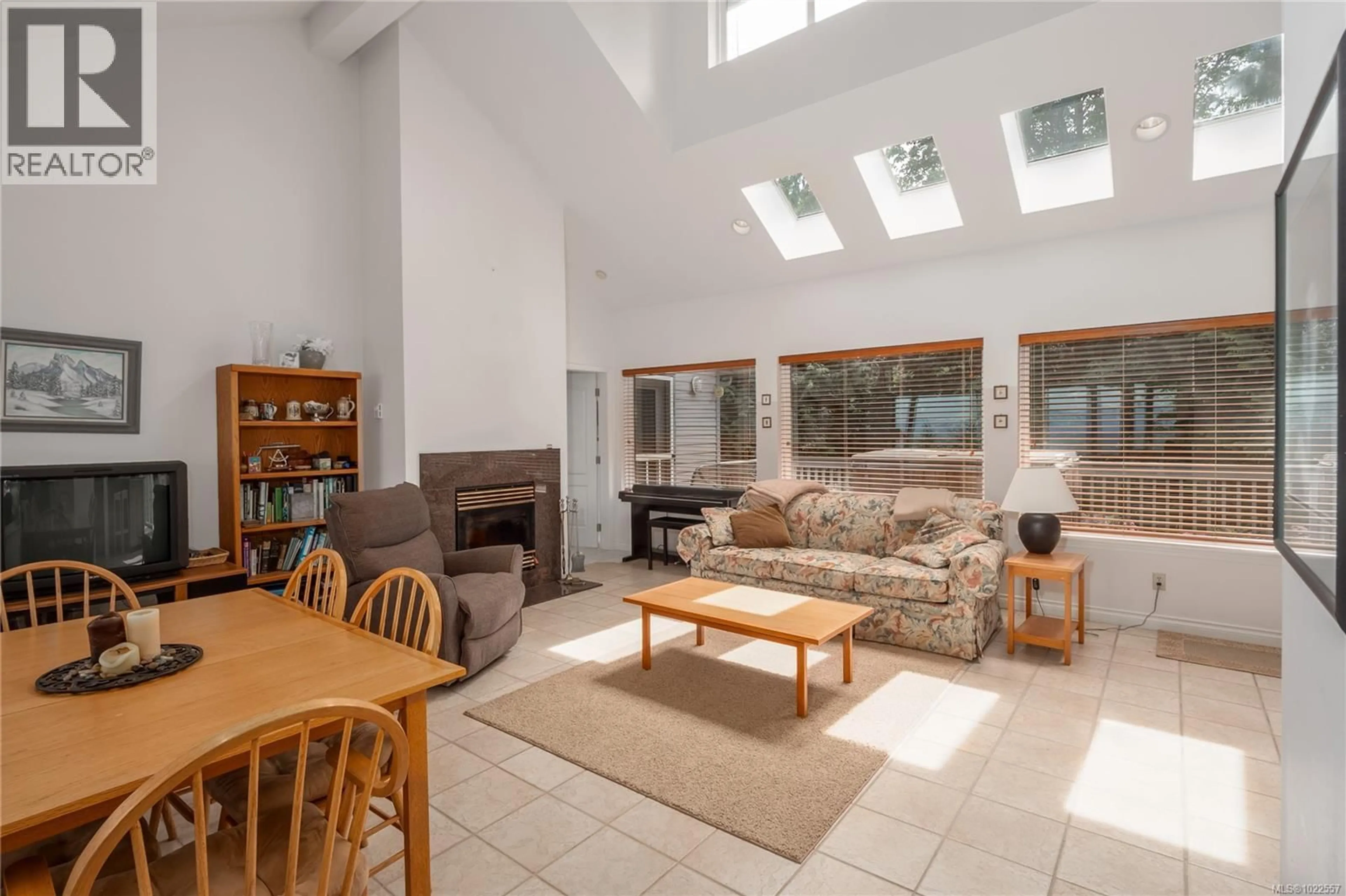 Living room with furniture, ceramic/tile floor for 2660 KEVAN DRIVE, Gabriola Island British Columbia V0R1X7