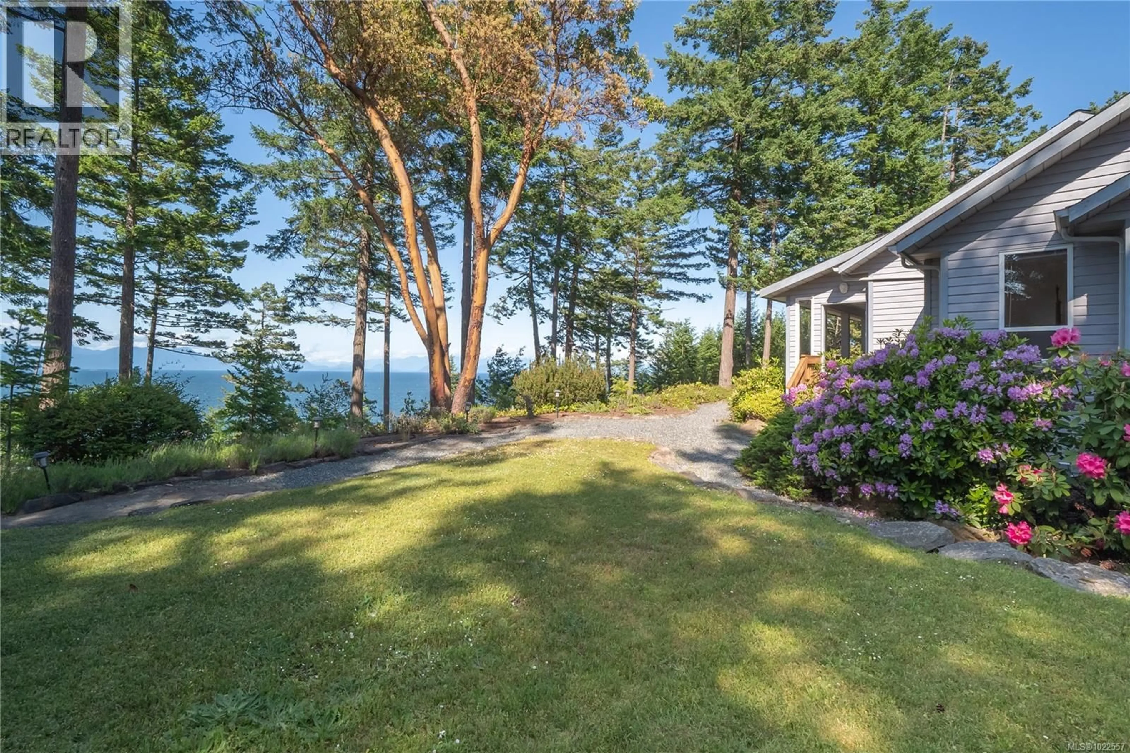 Patio, water/lake/river/ocean view for 2660 KEVAN DRIVE, Gabriola Island British Columbia V0R1X7