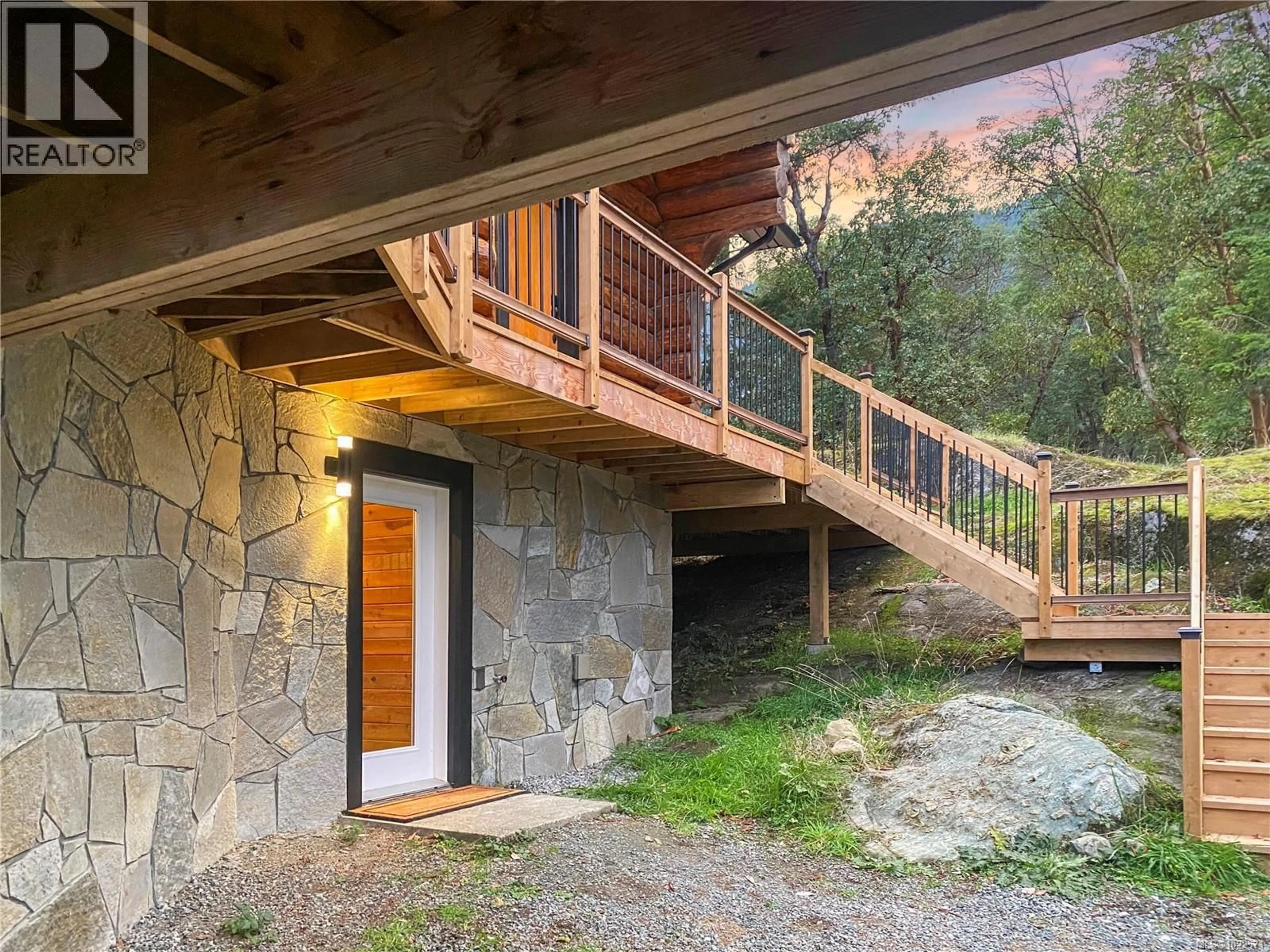 Unknown for 8030 TRANS CANADA HIGHWAY, Duncan British Columbia V9L3R9