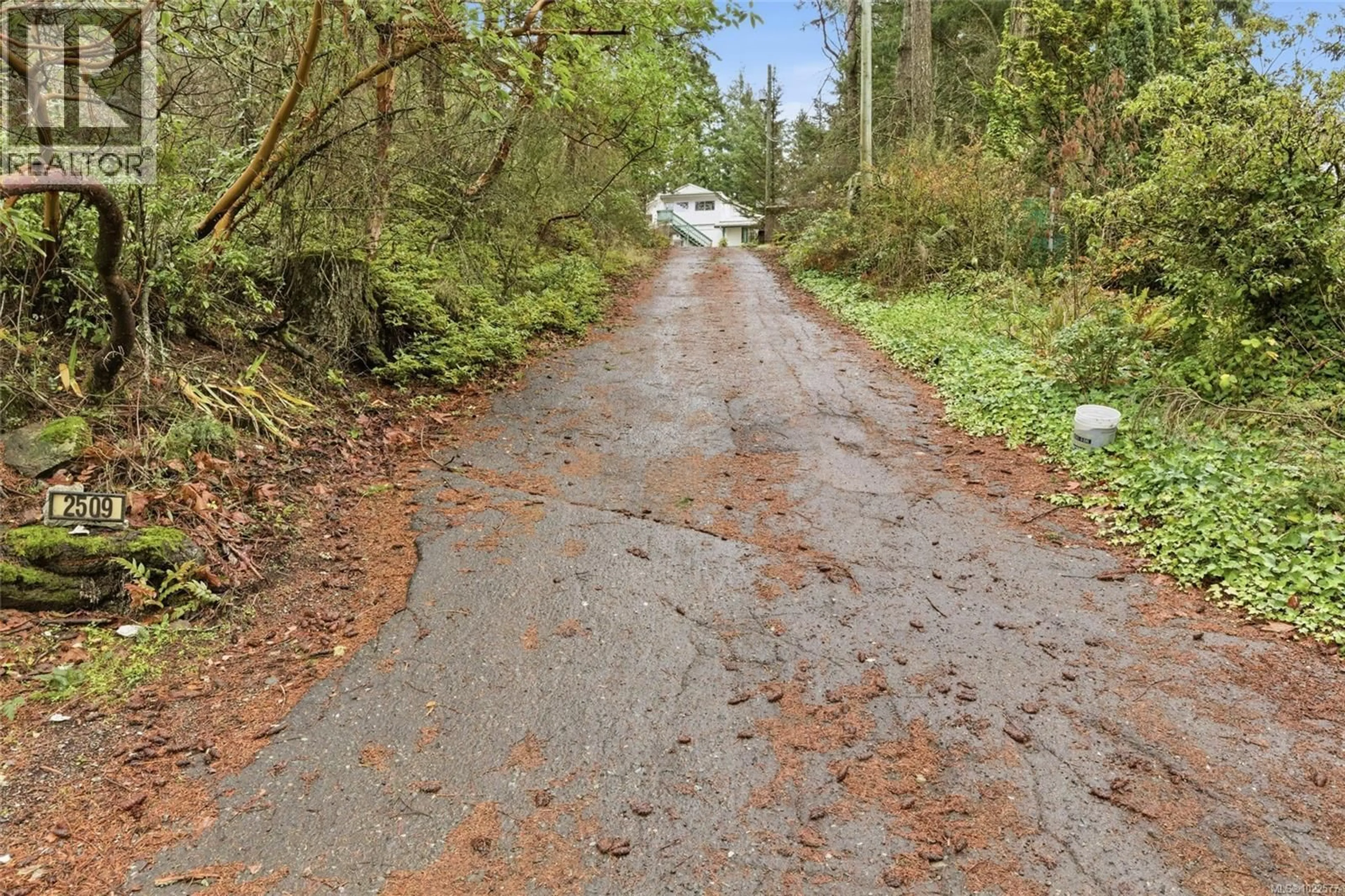 Unknown for 2511 FLORENCE LAKE ROAD, Langford British Columbia V9B4H3