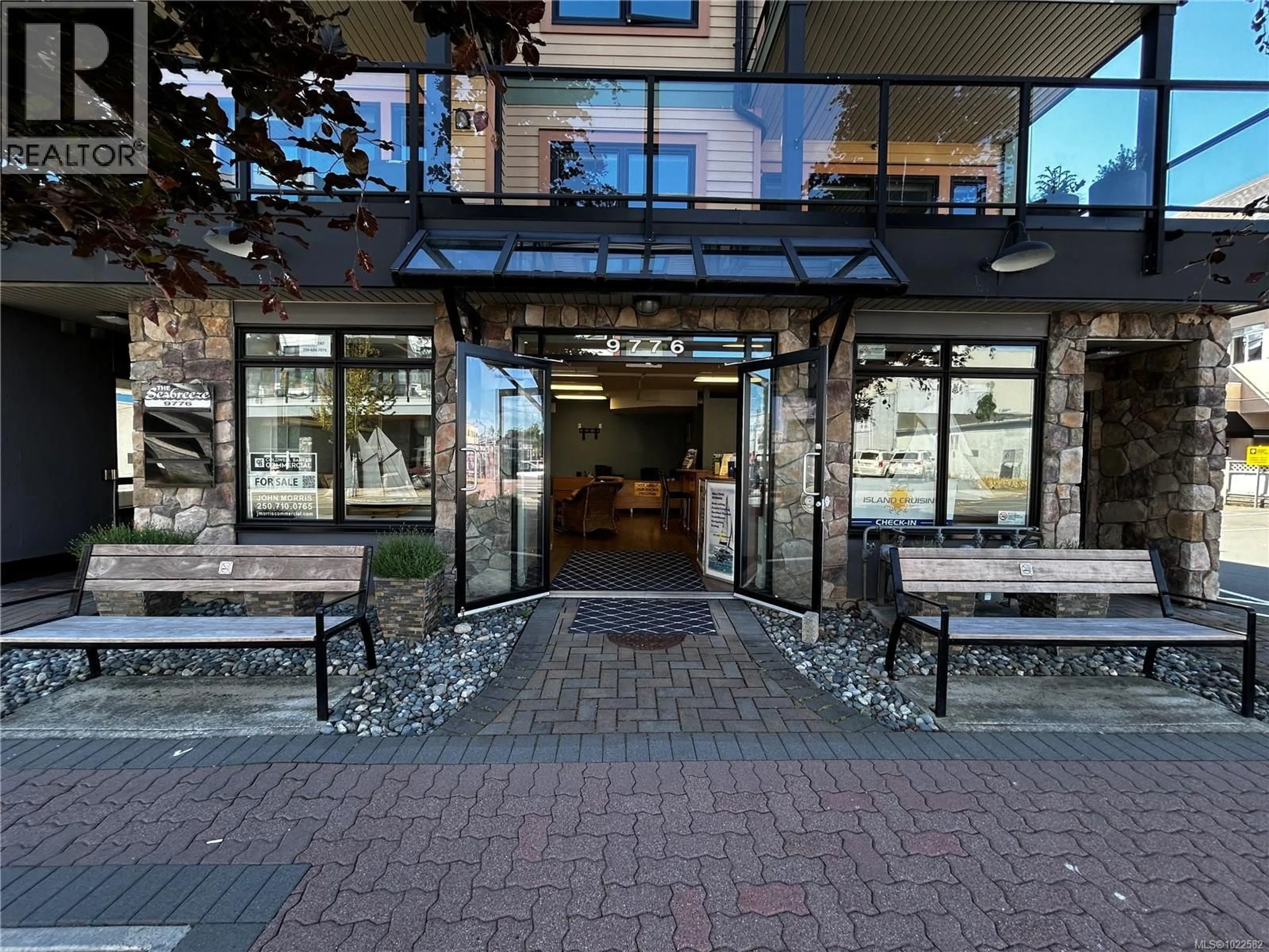 Unknown for 101 - 9776 FOURTH STREET, Sidney British Columbia V8L2Z1