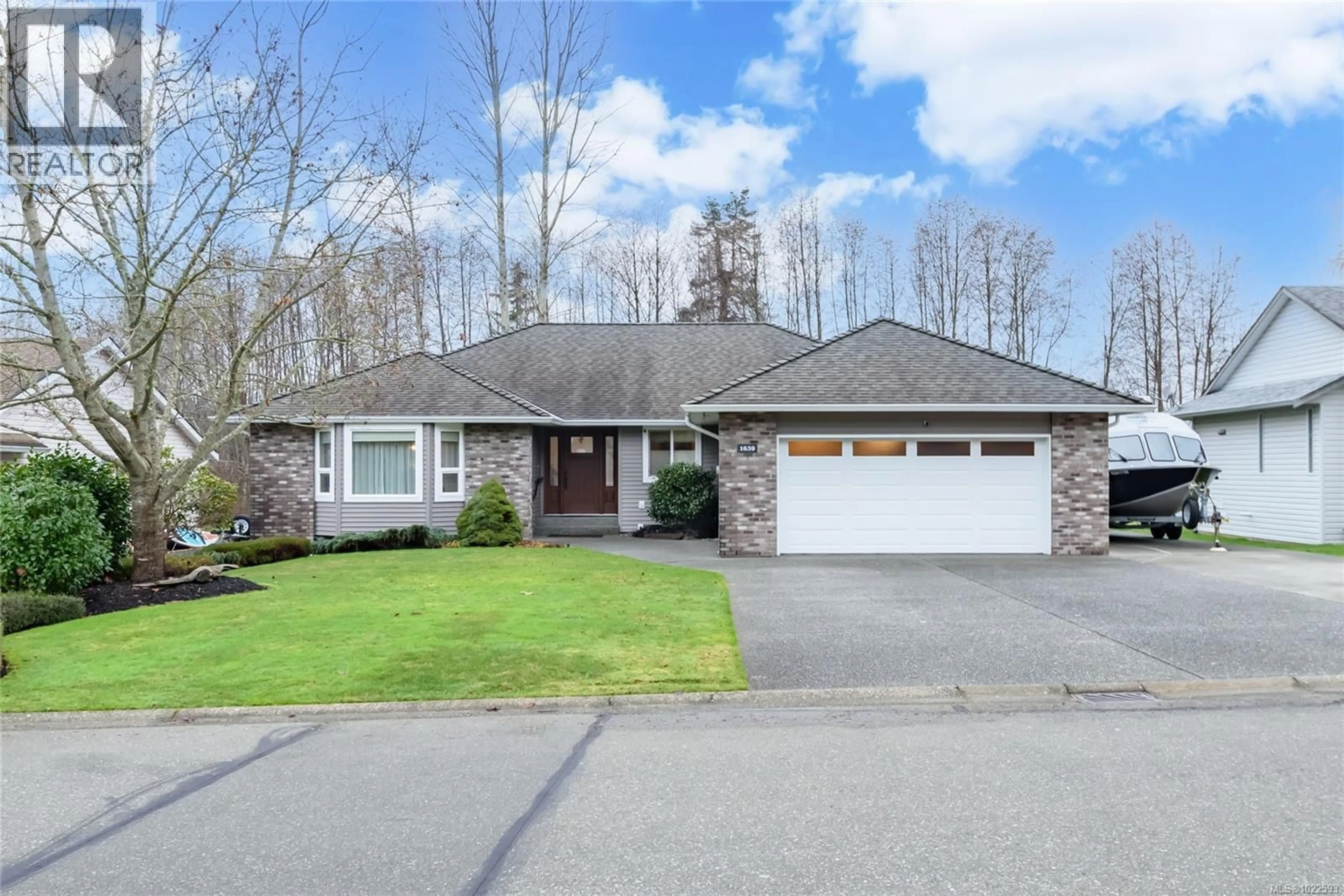 Home with brick exterior material, street for 1639 MALLARD DRIVE, Courtenay British Columbia V9N8L8