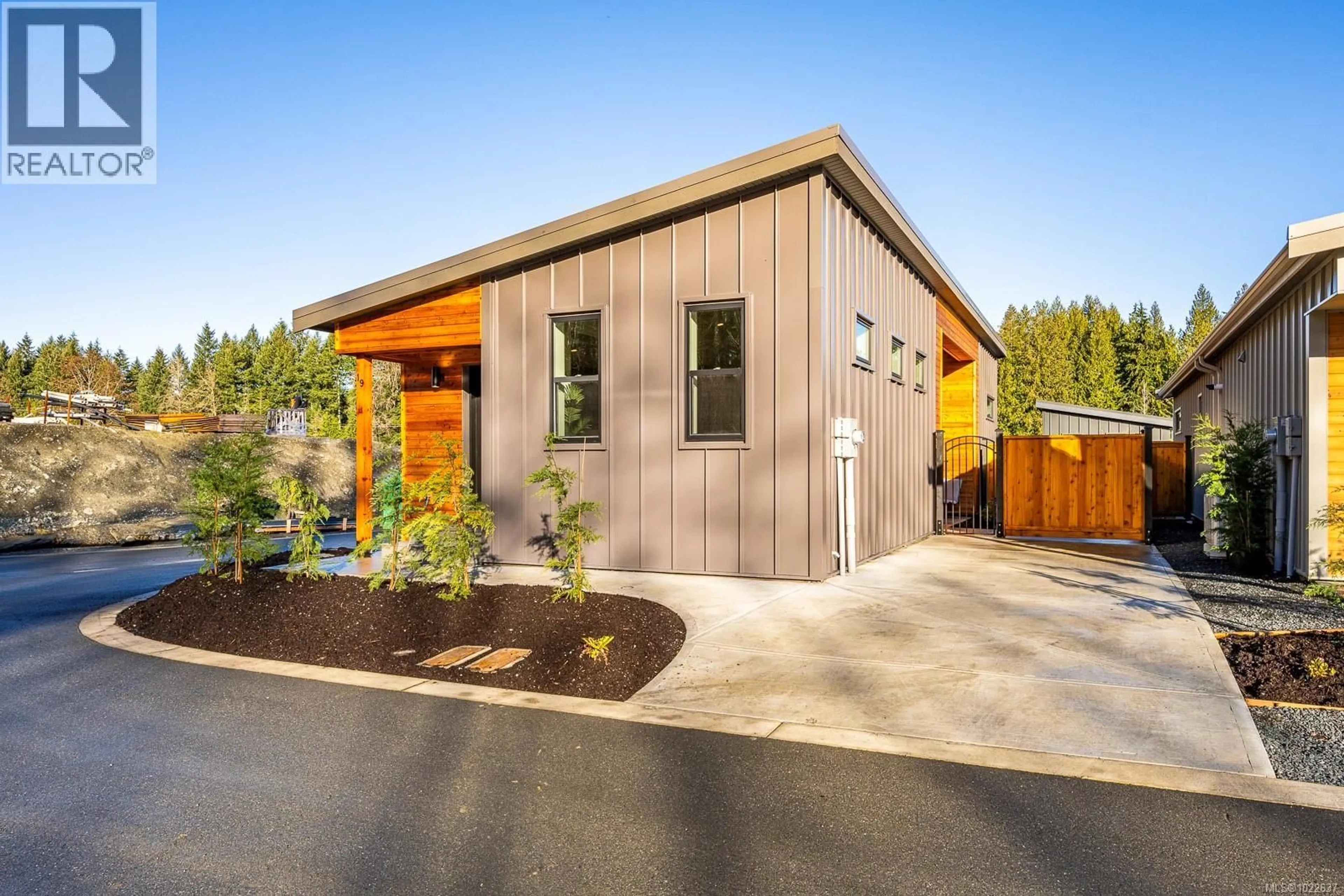 Unknown for 20 - 3025 ROYSTON ROAD, Cumberland British Columbia V0R1S0