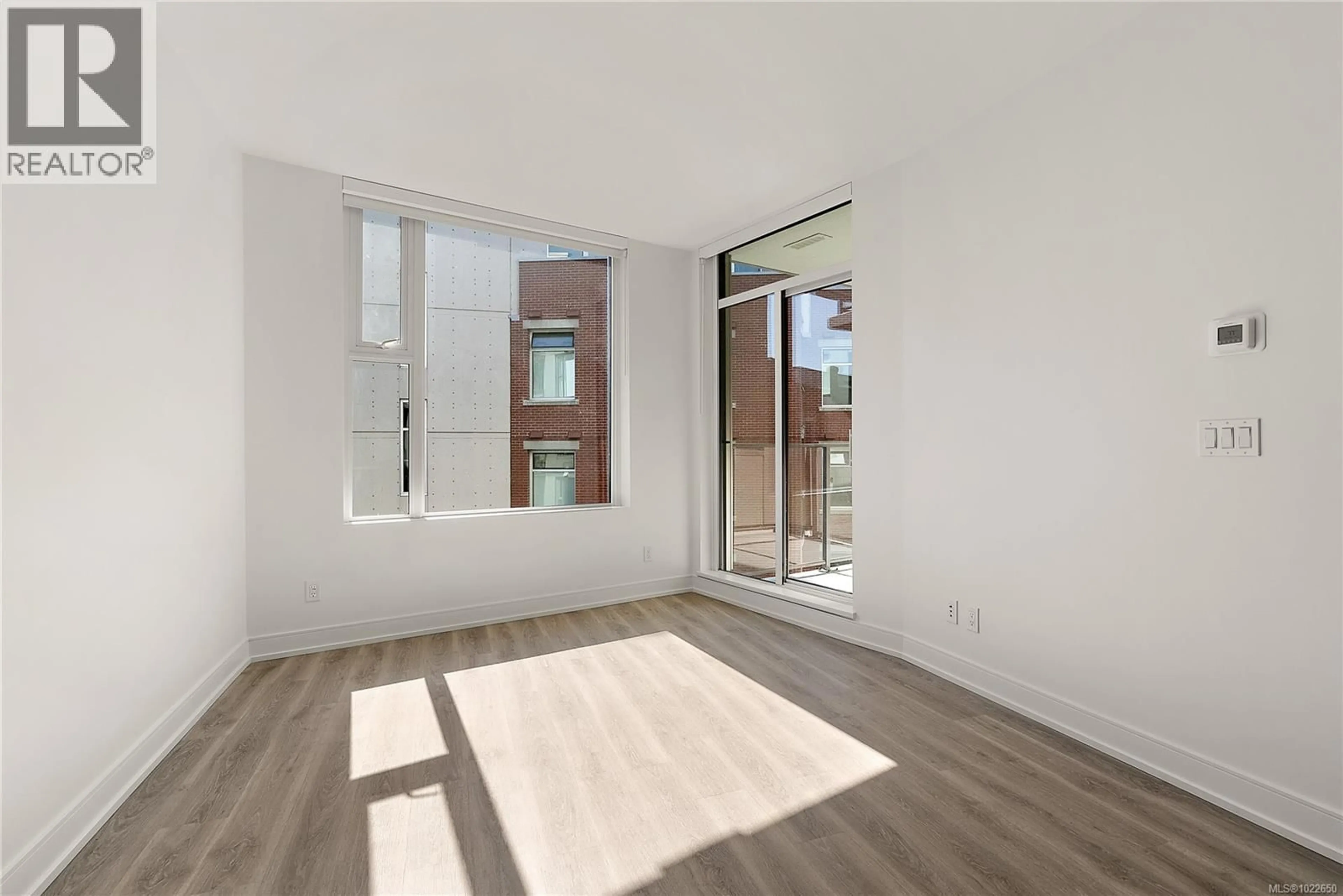 A pic of a room for 716 - 1628 STORE STREET, Victoria British Columbia V8W3K3