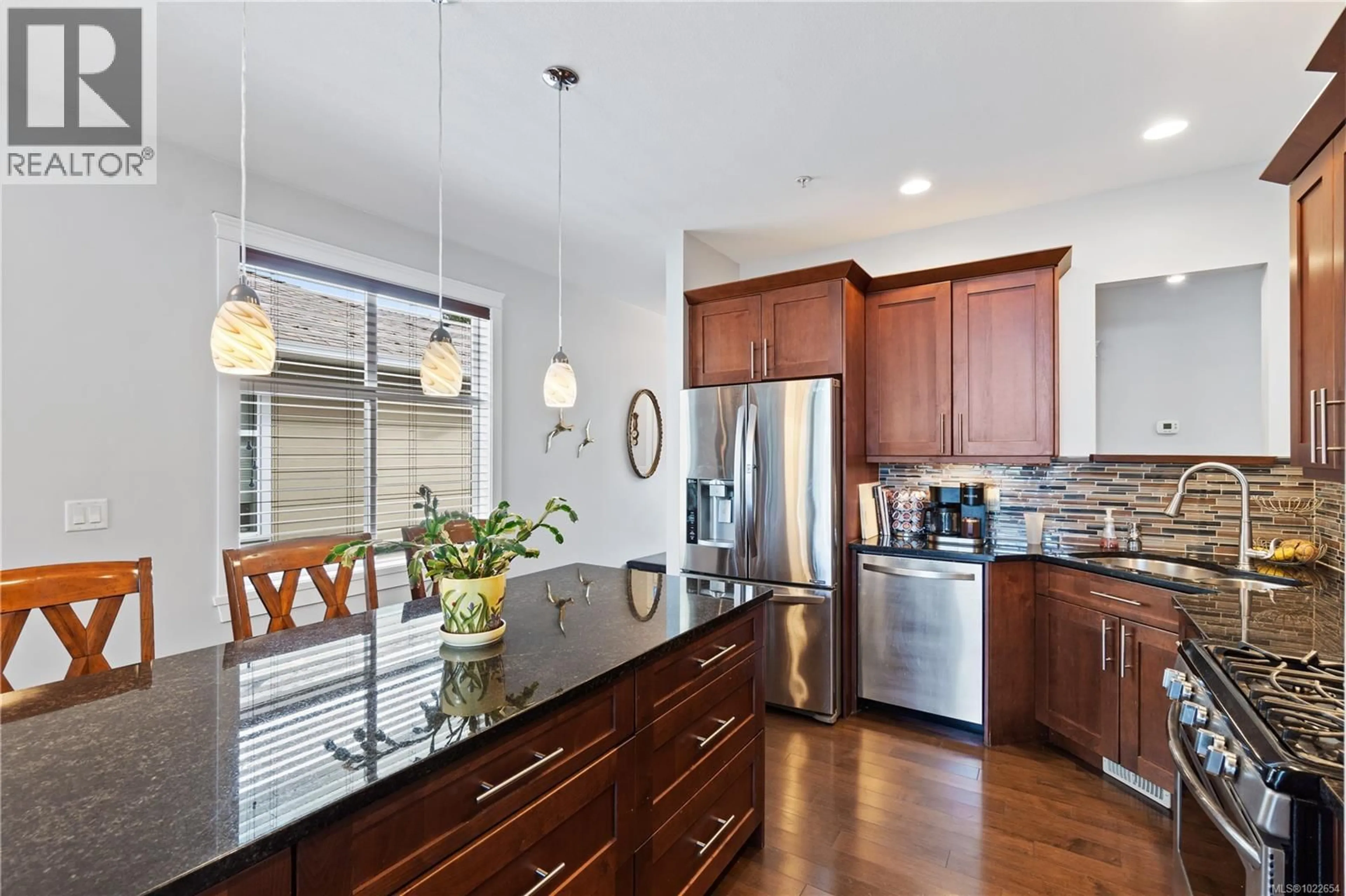 Open concept kitchen, ceramic/tile floor for 6166 ARLIN PLACE, Nanaimo British Columbia V9T0A2