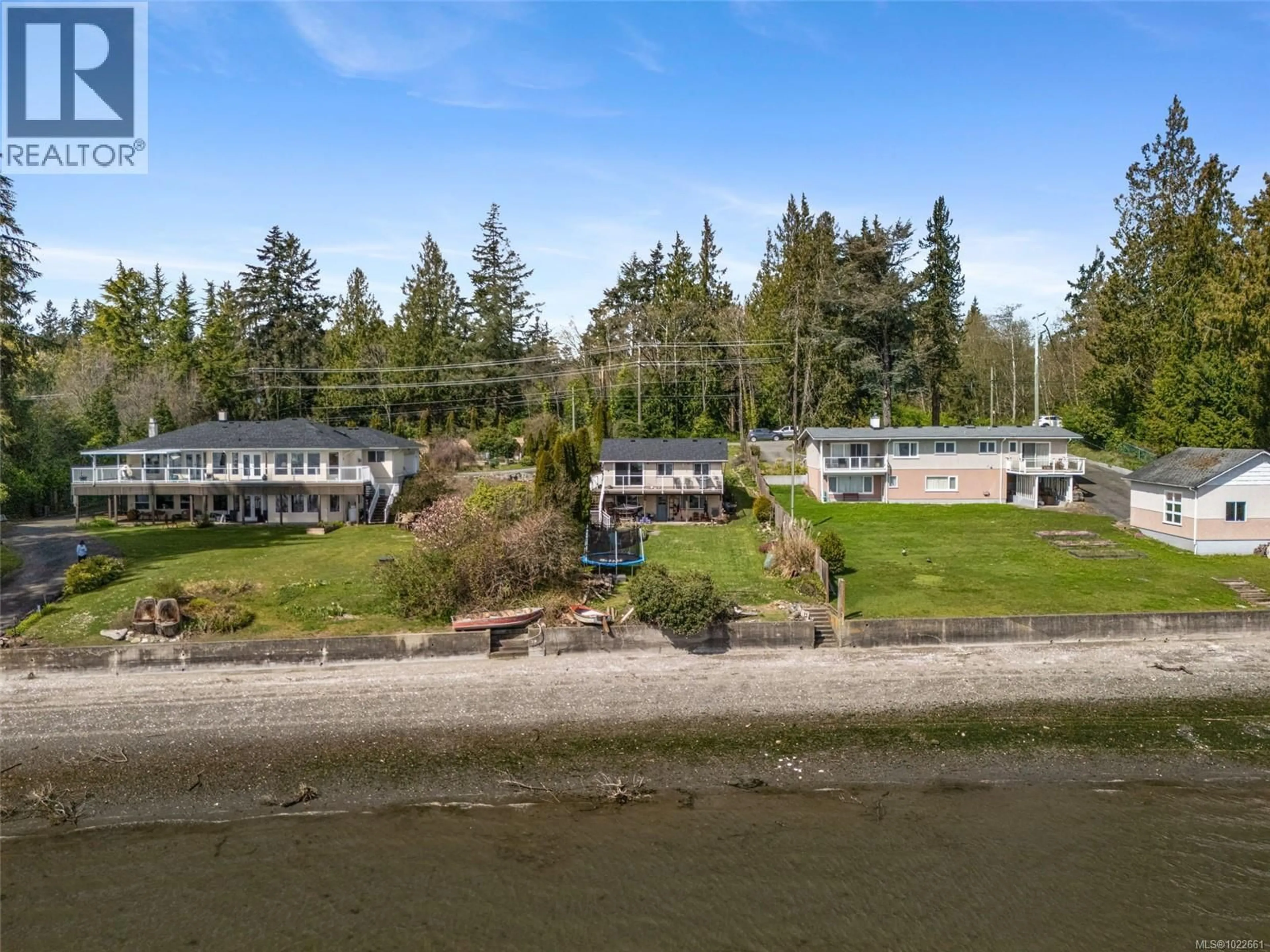 A pic from outside/outdoor area/front of a property/back of a property/a pic from drone, water/lake/river/ocean view for 5979 SOOKE ROAD, Sooke British Columbia V0S1N0