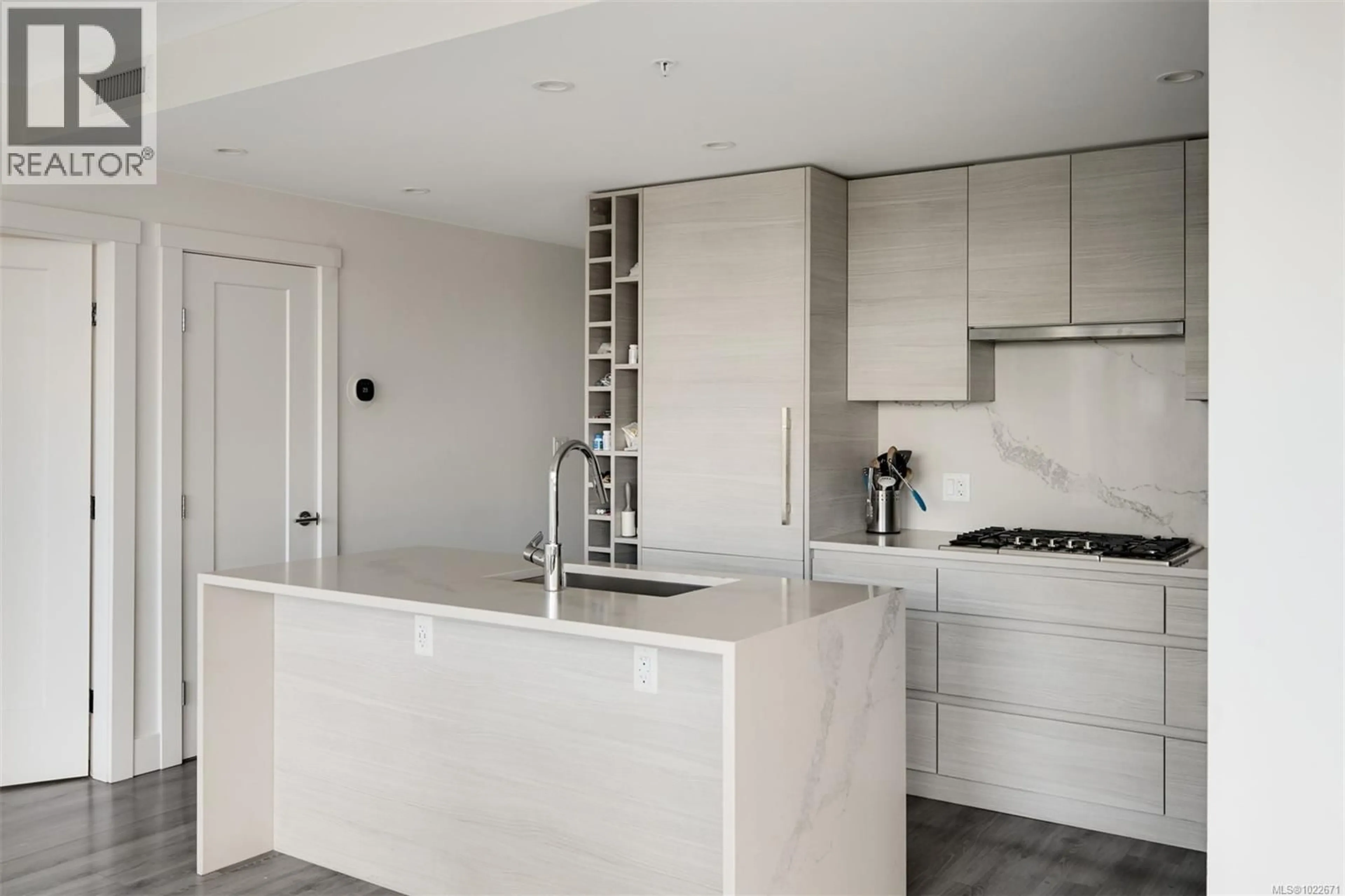 Contemporary kitchen, ceramic/tile floor for 1006 - 777 HERALD STREET, Victoria British Columbia V8T0C7