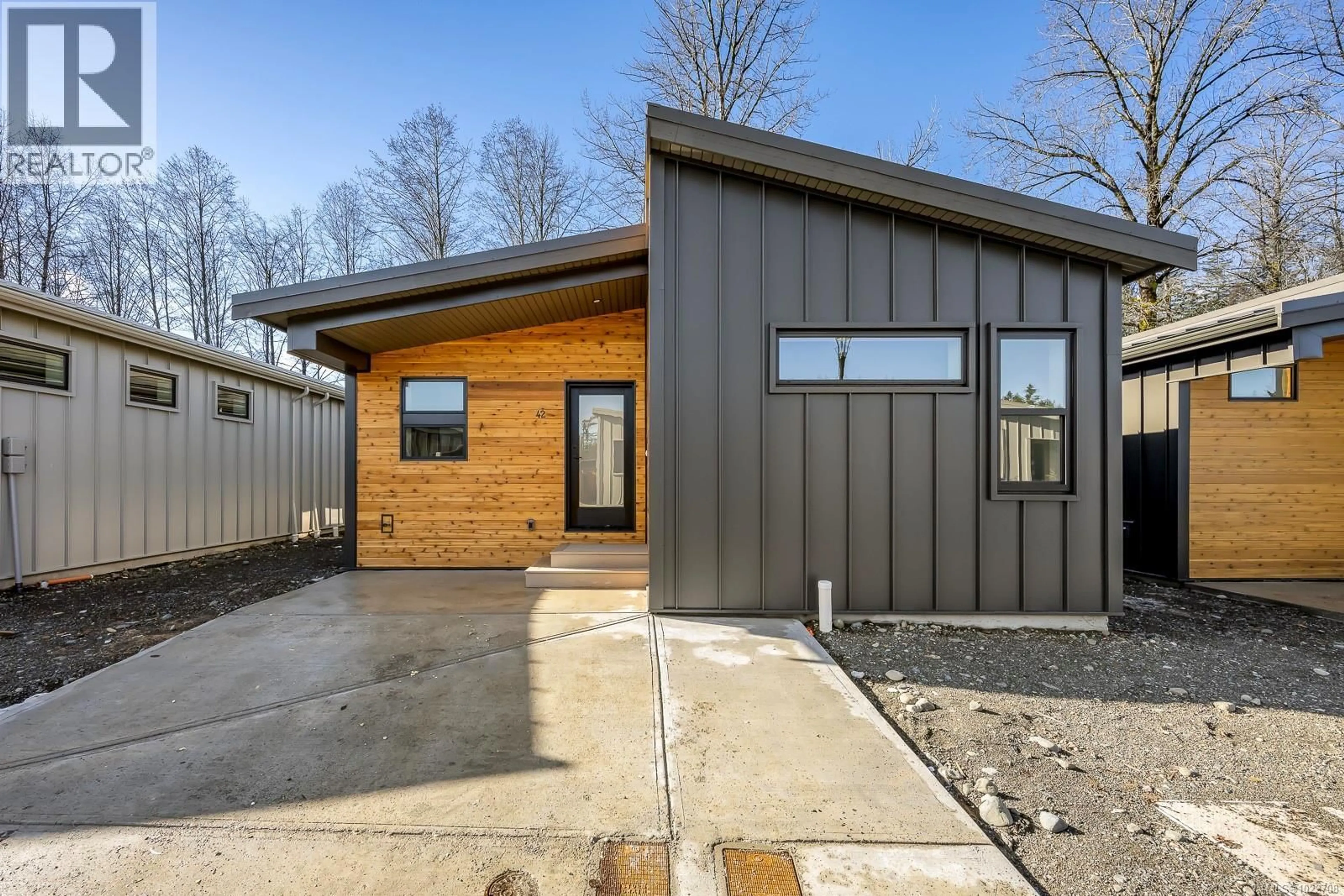 Unknown for 42 - 3025 ROYSTON ROAD, Cumberland British Columbia V0R1S0