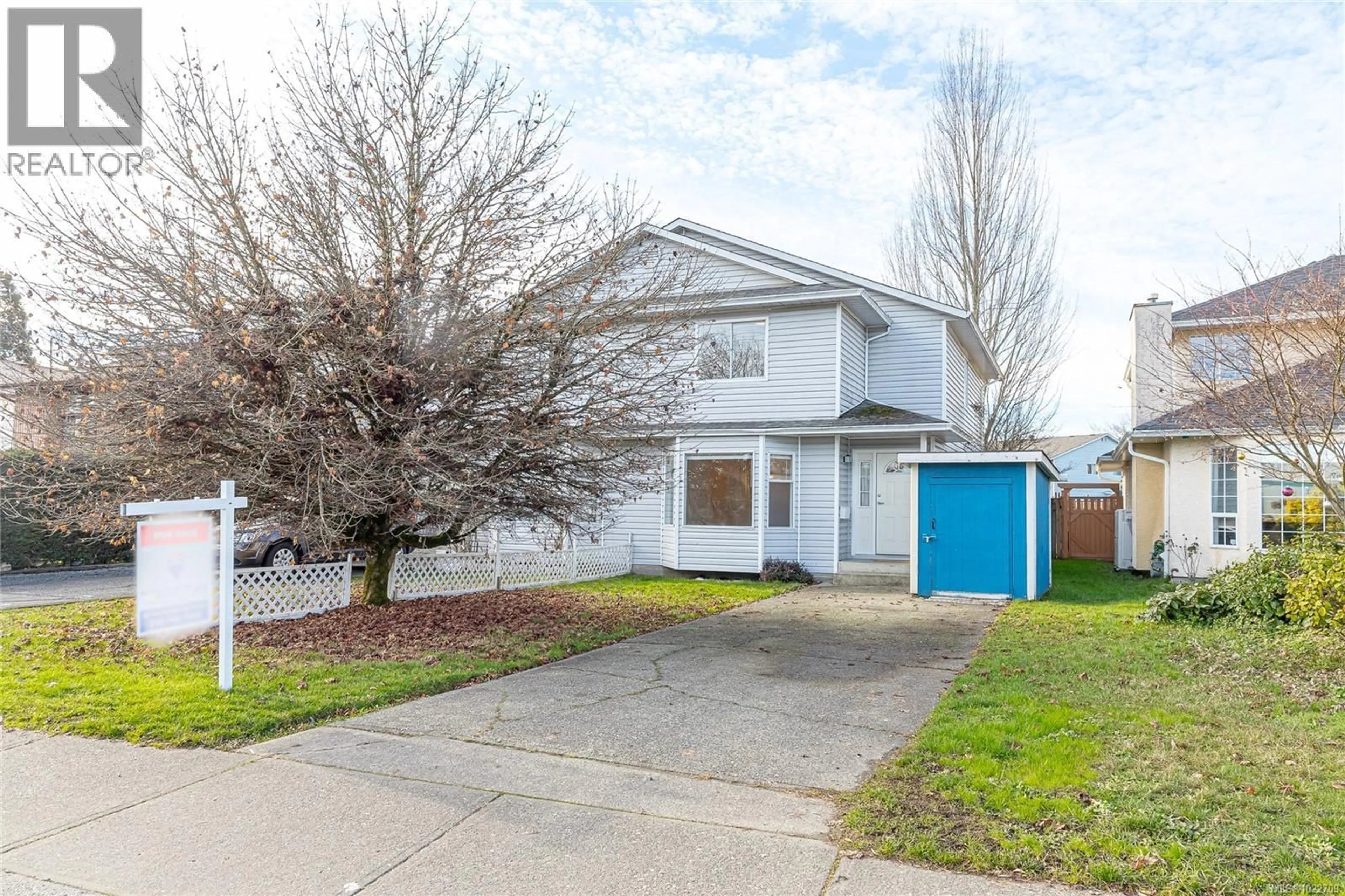 Home with vinyl exterior material, street for 6178 SOMENOS ROAD, Duncan British Columbia V9L4E5