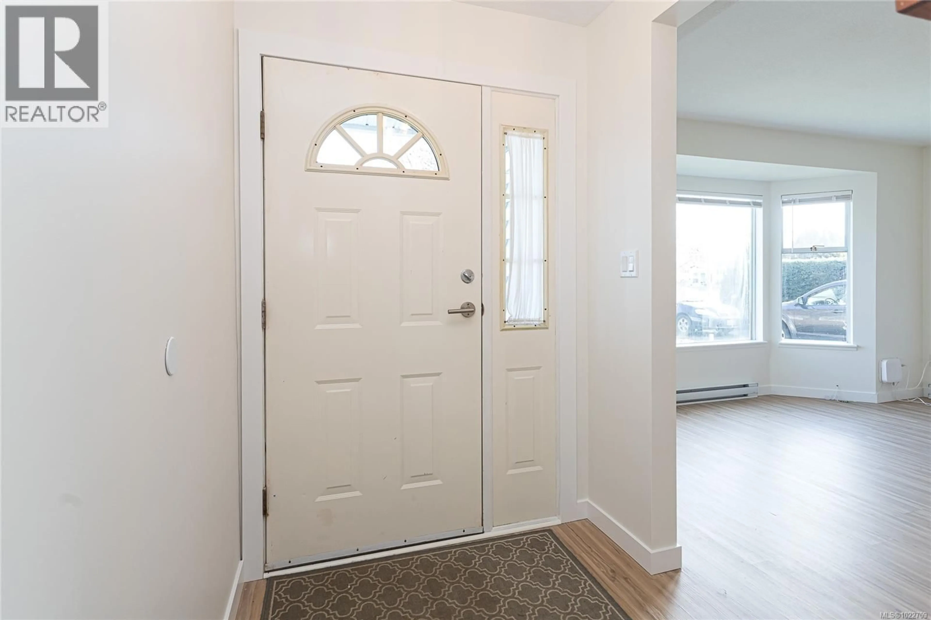 Indoor entryway for 6178 SOMENOS ROAD, Duncan British Columbia V9L4E5