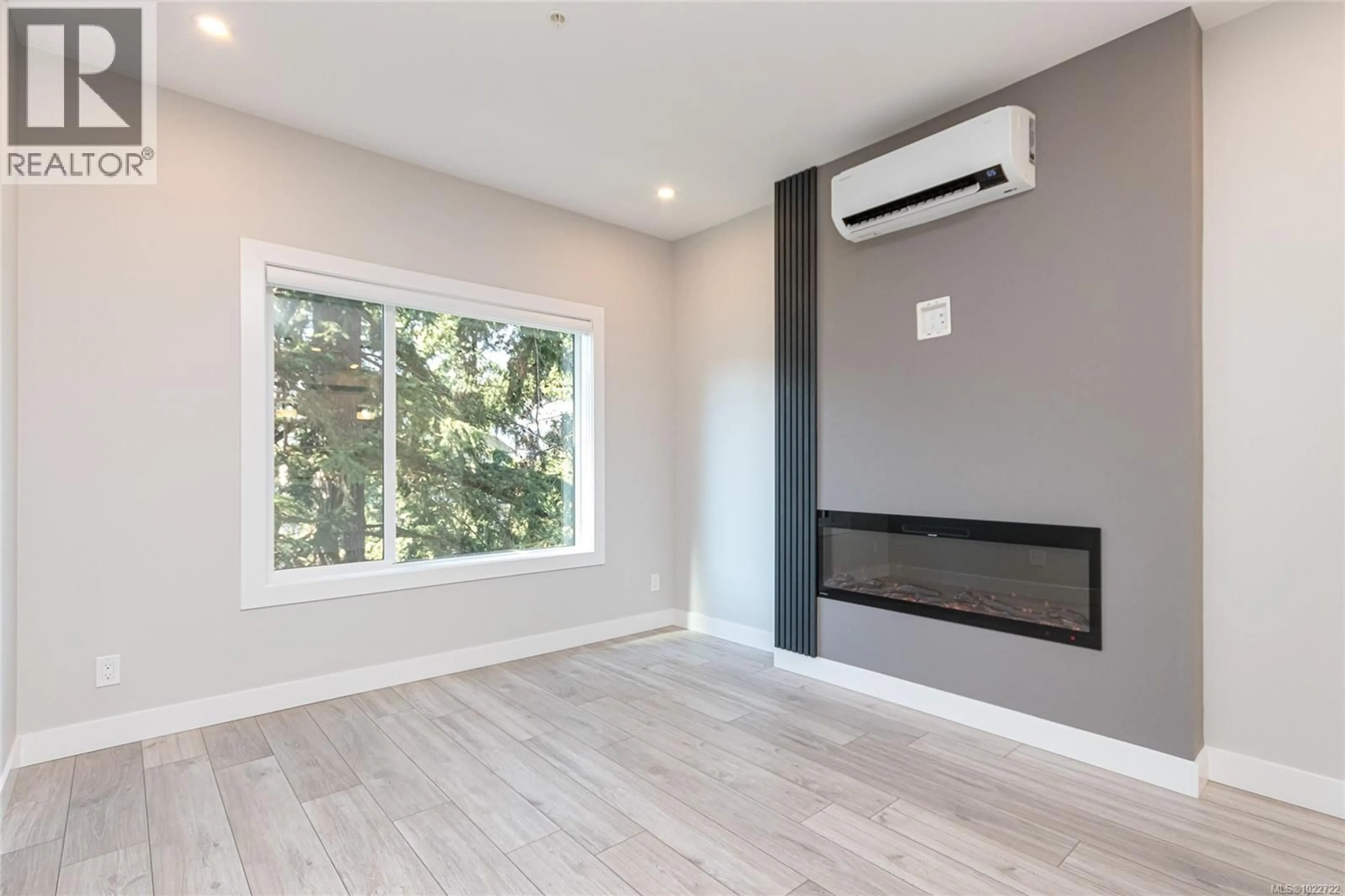 A pic of a room for 305 - 924 JENKINS AVENUE, Langford British Columbia V9B2N7