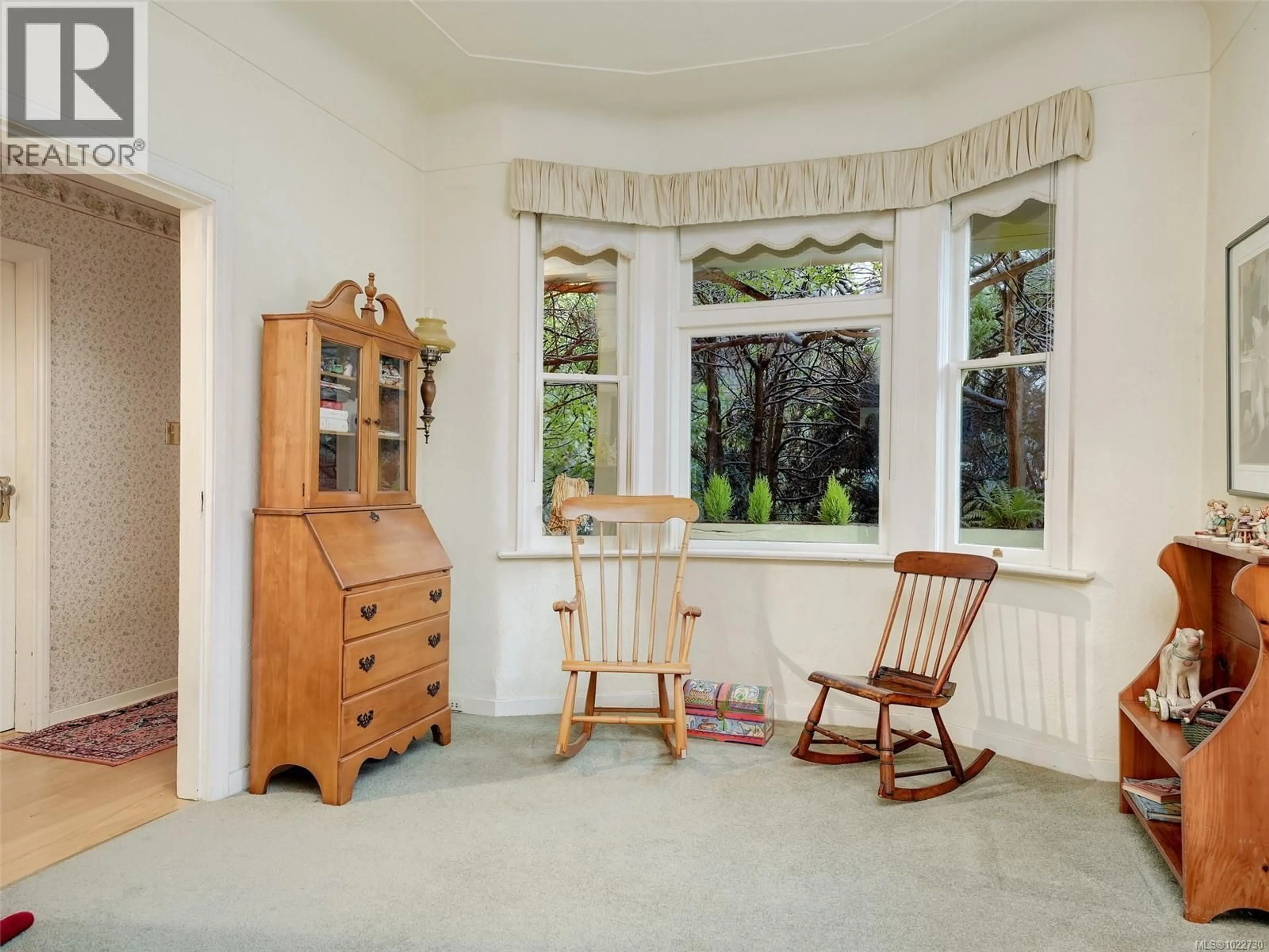 A pic of a room for 2072 CHAUCER STREET, Oak Bay British Columbia V8R1H7