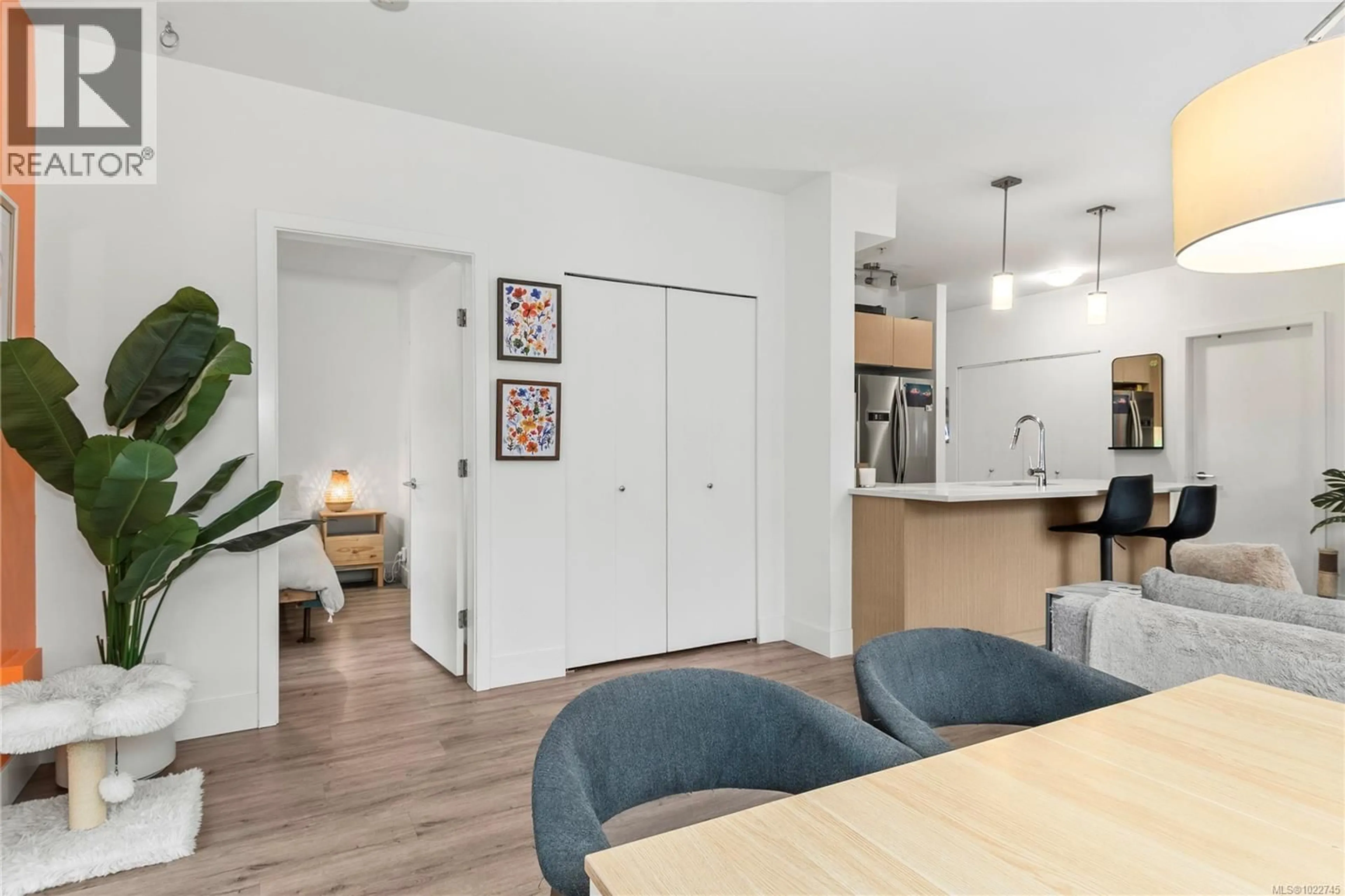 Open concept kitchen, unknown for 102 - 3070 KILPATRICK AVENUE, Courtenay British Columbia V9N0G7