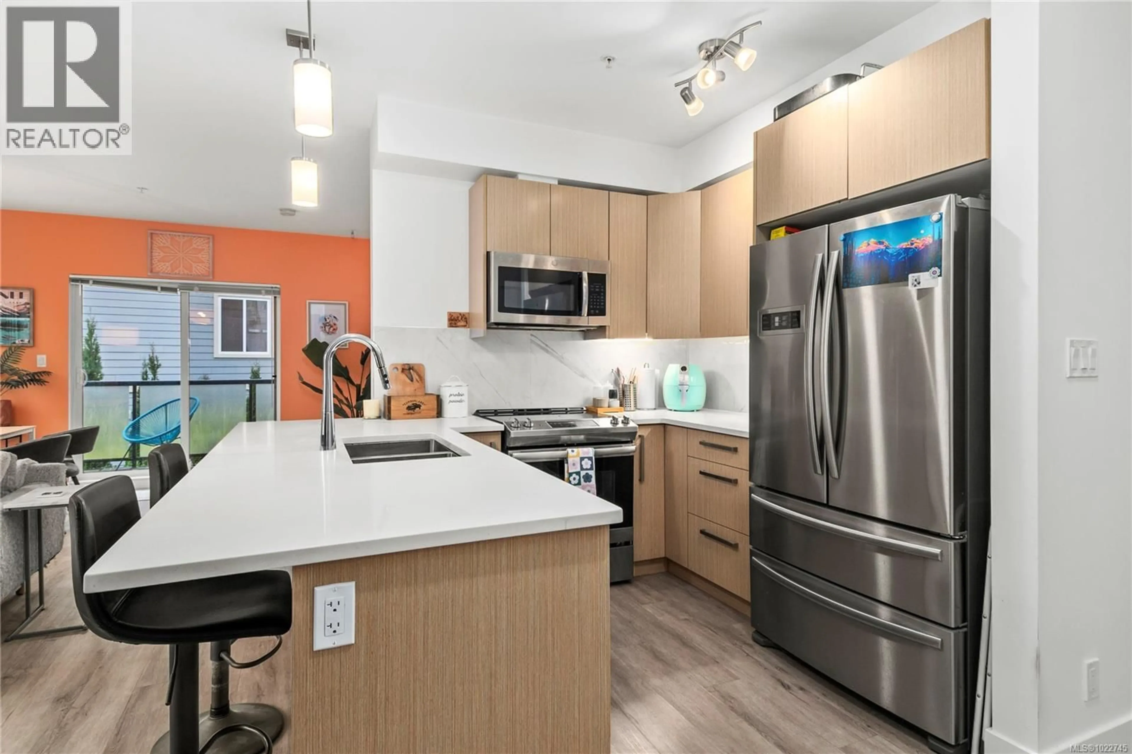 Open concept kitchen, unknown for 102 - 3070 KILPATRICK AVENUE, Courtenay British Columbia V9N0G7