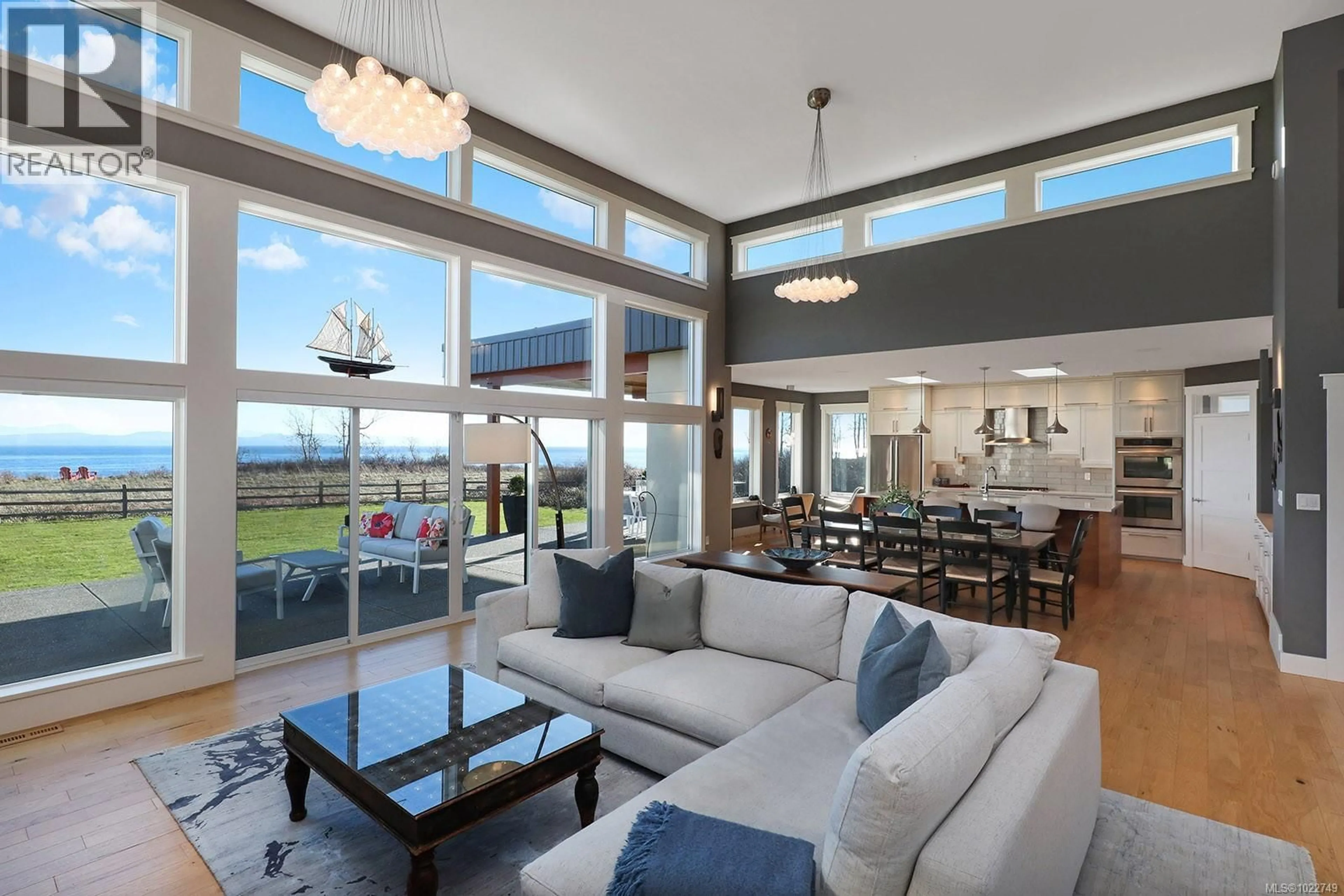 Living room with furniture, unknown for 300 CONNEMARA ROAD, Comox British Columbia V9M3T4