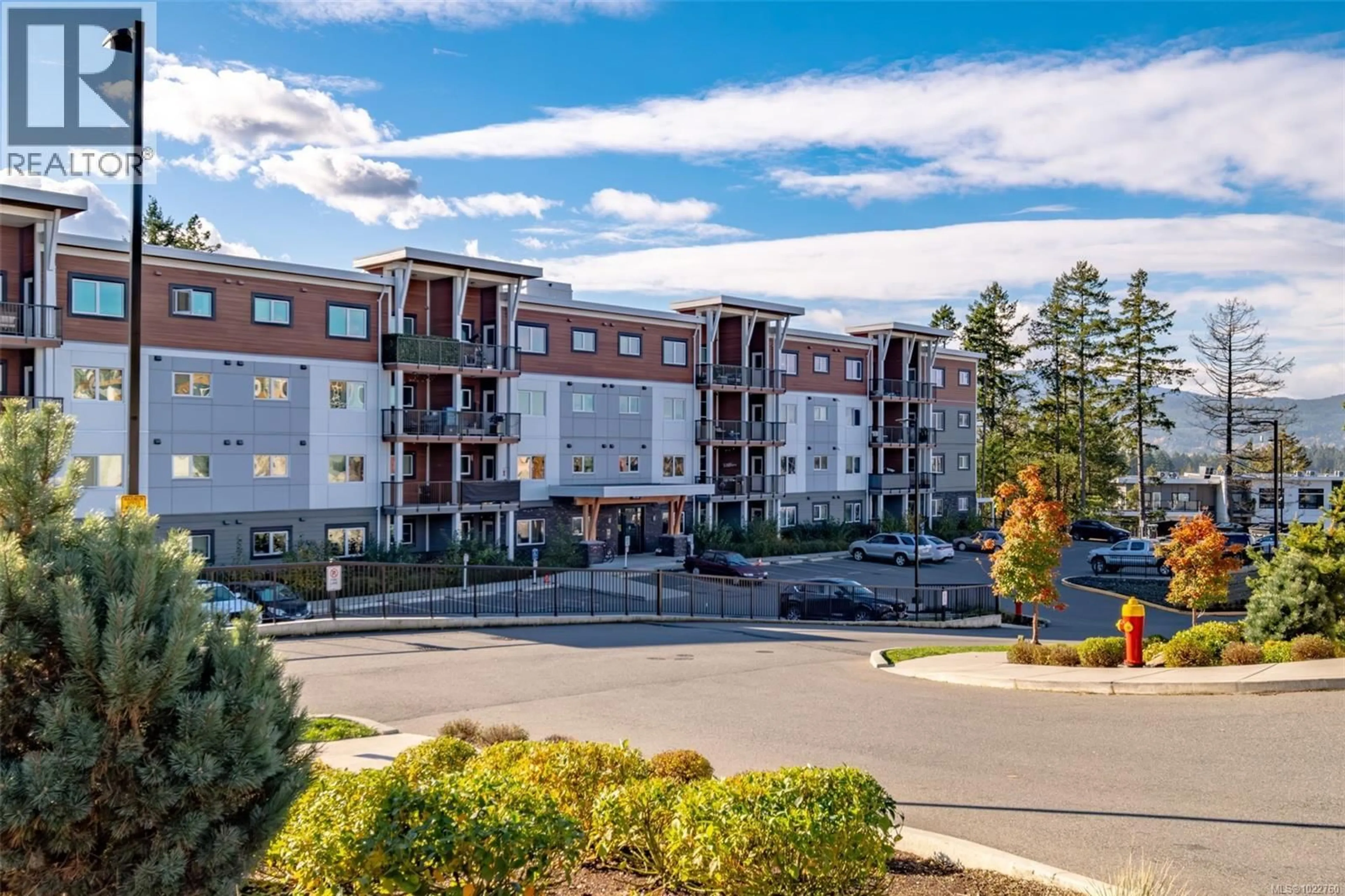 A pic from outside/outdoor area/front of a property/back of a property/a pic from drone, mountain view for 310 - 4830 CEDAR RIDGE PLACE, Nanaimo British Columbia V9T0M8