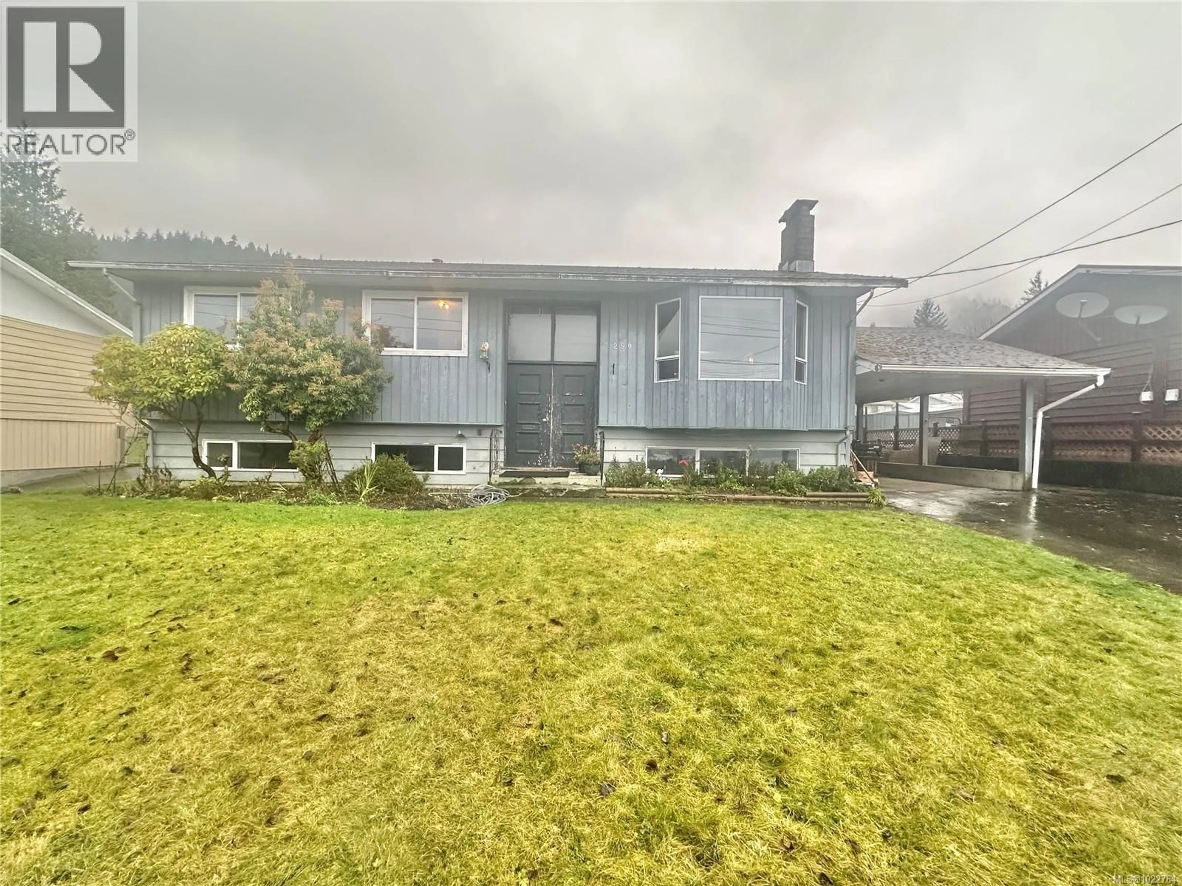 A pic from outside/outdoor area/front of a property/back of a property/a pic from drone, unknown for 250 KELSEY WAY, Sayward British Columbia V0P1R0