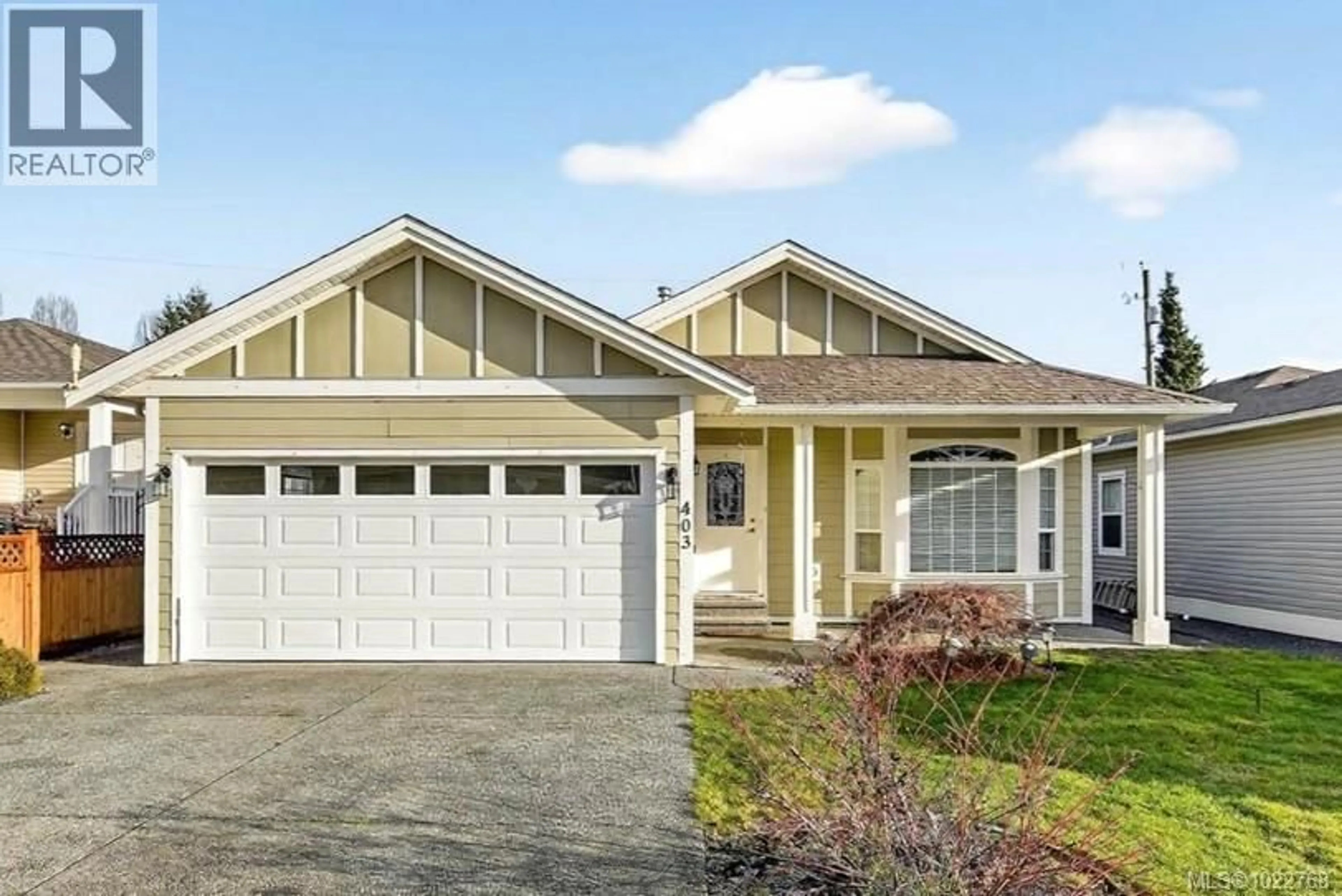 Home with vinyl exterior material, street for 403 - 5700 PIERCE ROAD, Port Alberni British Columbia V9Y0A3