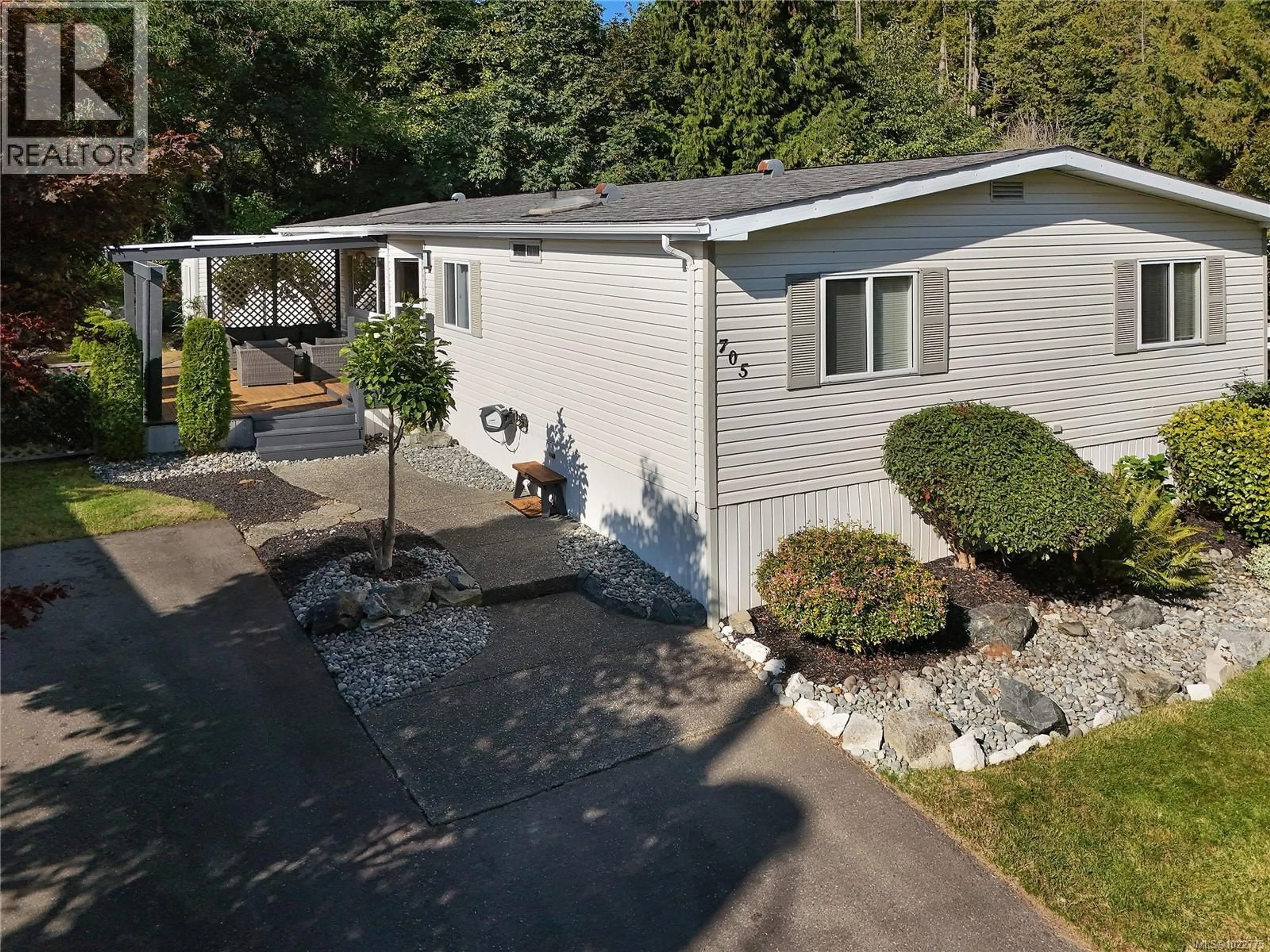 A pic from outside/outdoor area/front of a property/back of a property/a pic from drone, street for 705 - 2779 STAUTW ROAD, Central Saanich British Columbia V8M2C8