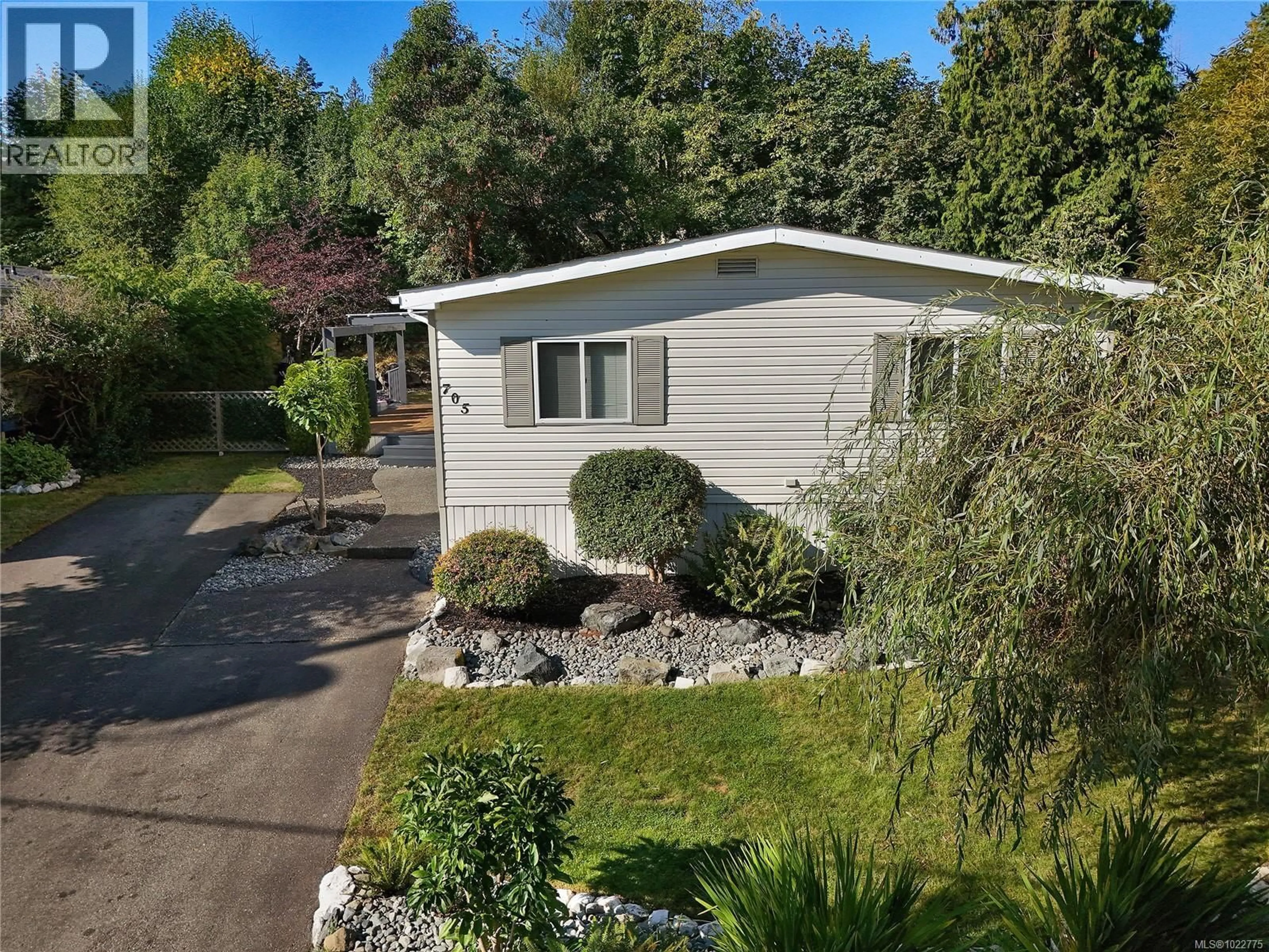 A pic from outside/outdoor area/front of a property/back of a property/a pic from drone, street for 705 - 2779 STAUTW ROAD, Central Saanich British Columbia V8M2C8