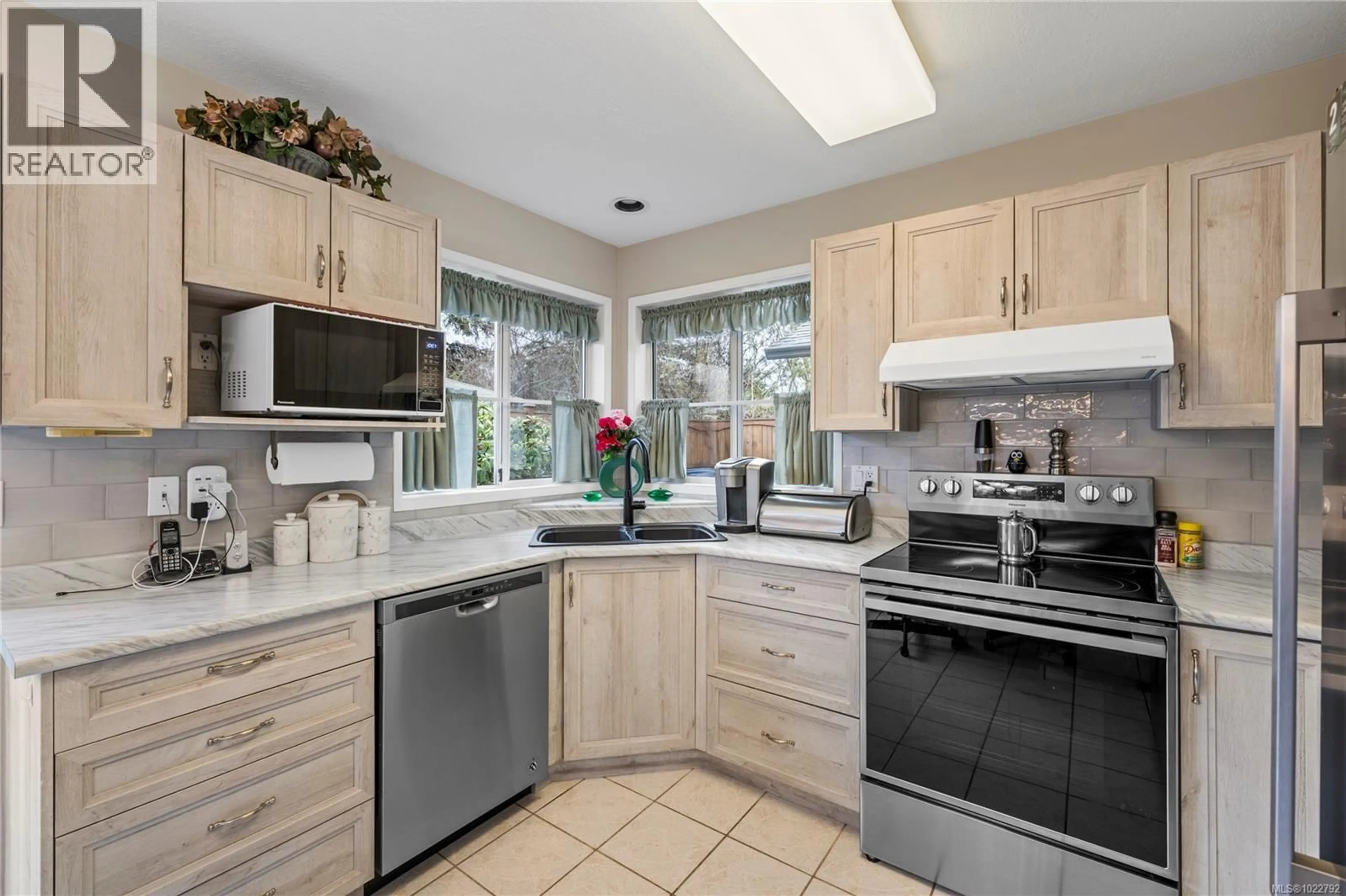 Unknown for 850 TEMPLE STREET, Parksville British Columbia V9P2L8