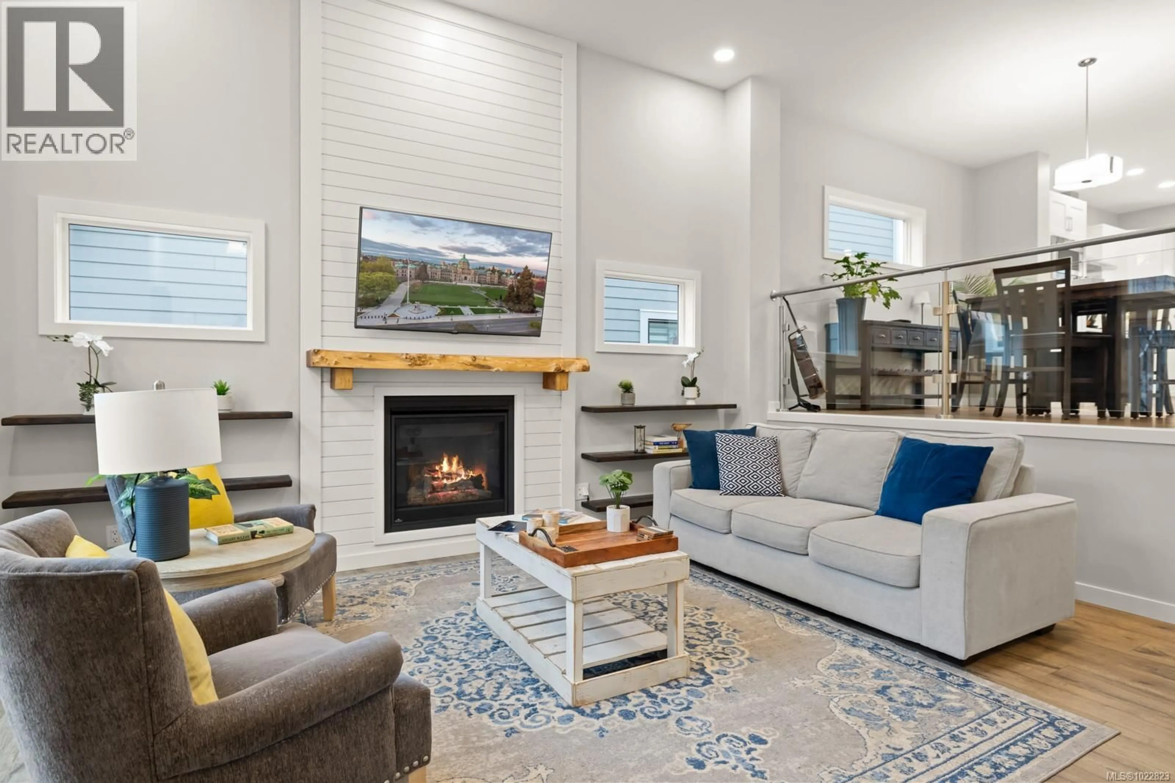 Living room with furniture, unknown for 200 CASPIAN DRIVE, Colwood British Columbia V9C0P8