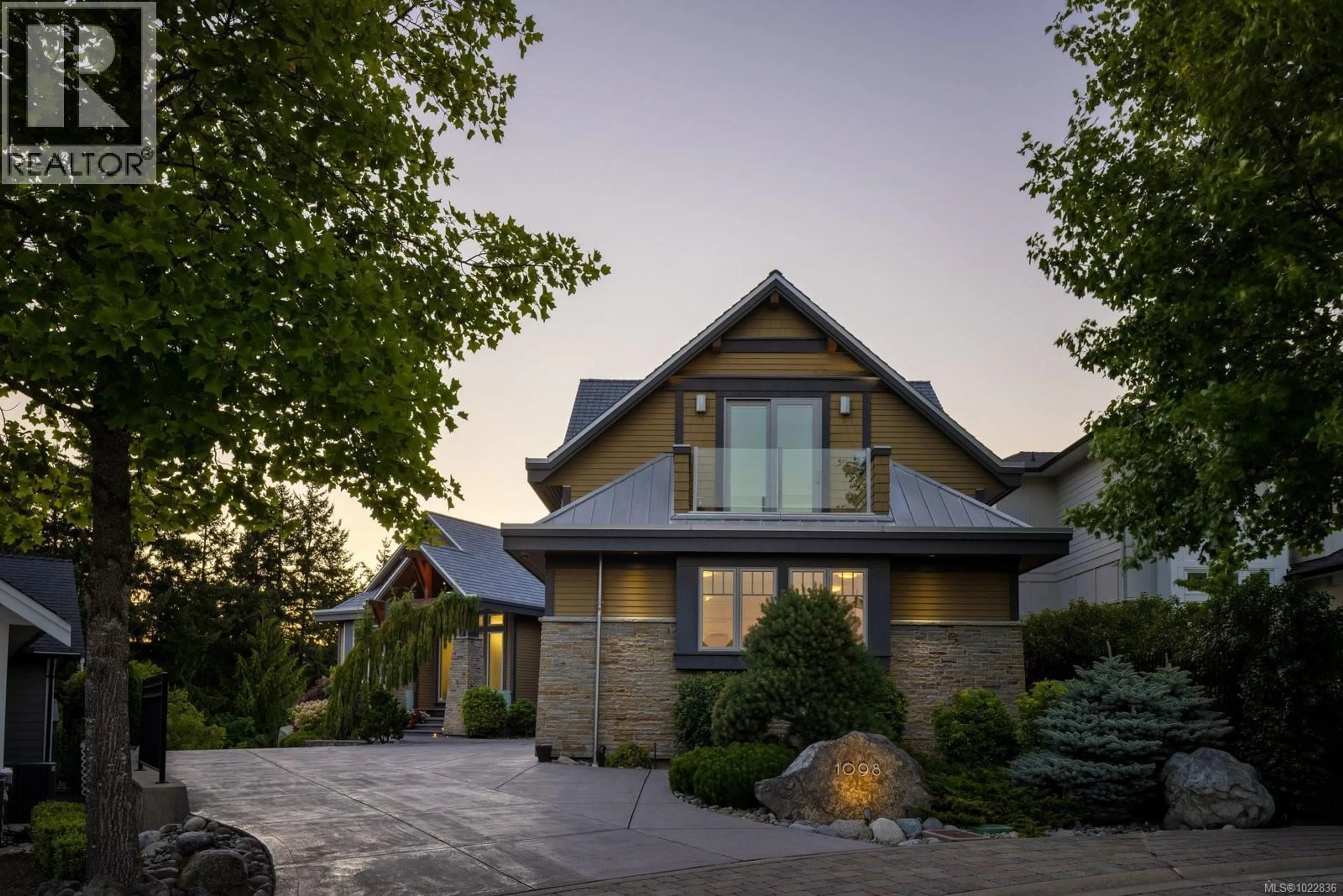 Home with brick exterior material, street for 1098 BEARSPAW PLATEAU, Langford British Columbia V9B0B3