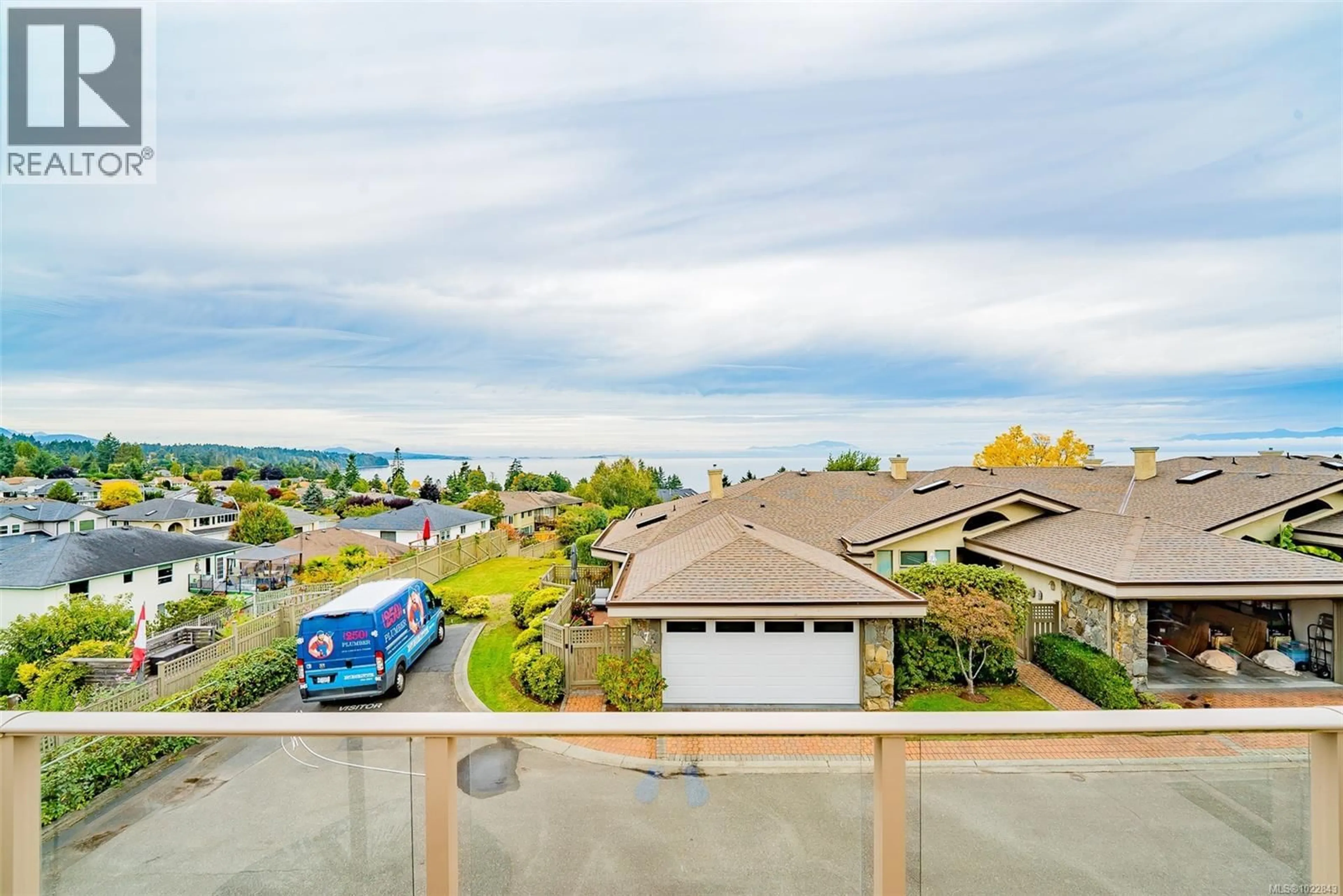 A pic from outside/outdoor area/front of a property/back of a property/a pic from drone, water/lake/river/ocean view for 11 - 4991 BELLA VISTA CRESCENT, Nanaimo British Columbia V9V1M9